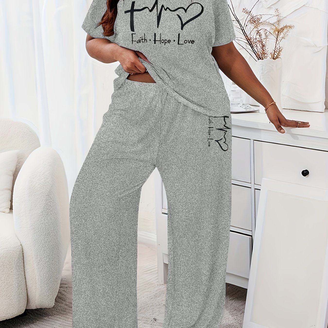 Girls Cotton Alphabet Printed Casual Home Suit