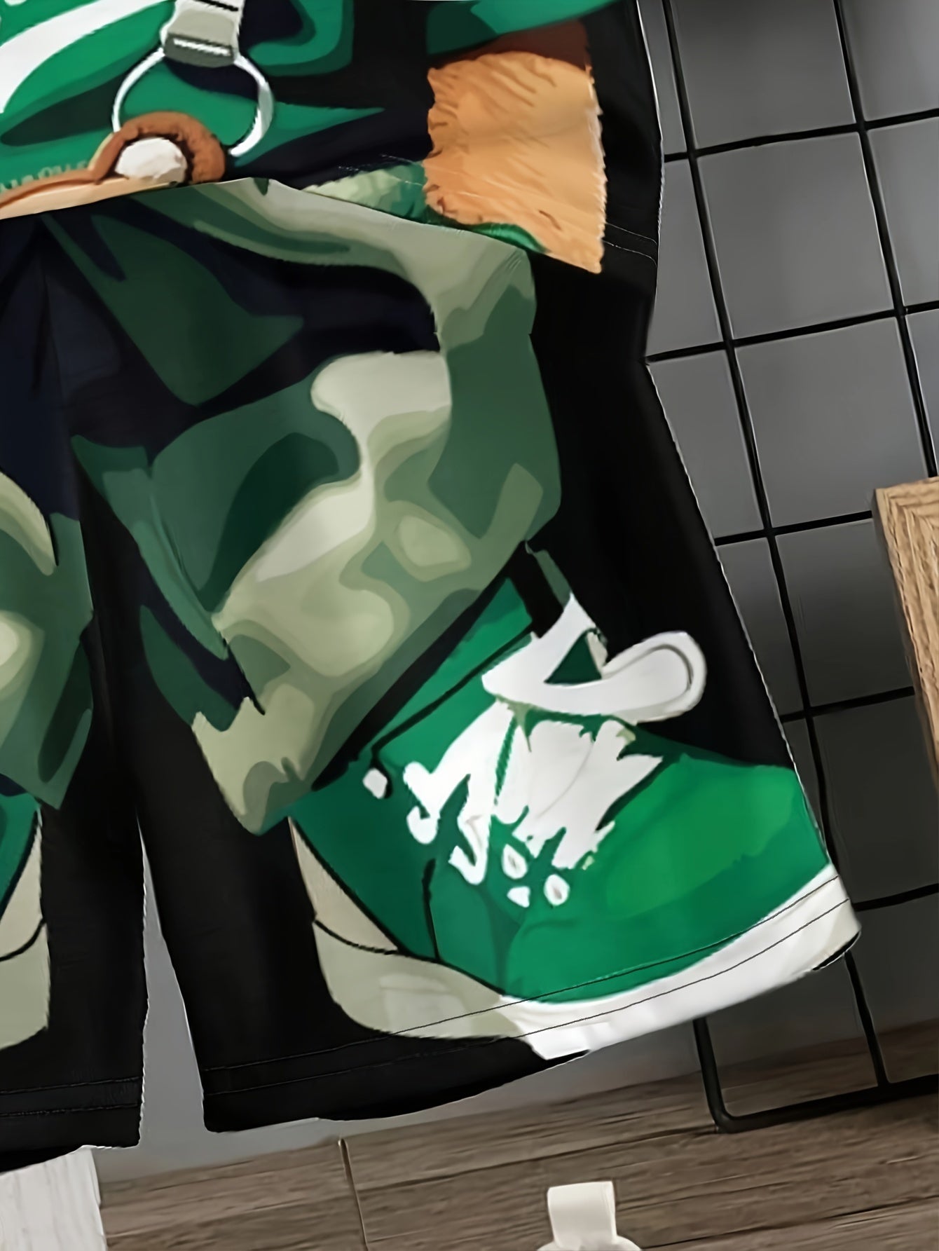 Boys' Summer Casual Cartoon Bear Graphic Tee and Shorts Set in Black and Green Polyester Blend
