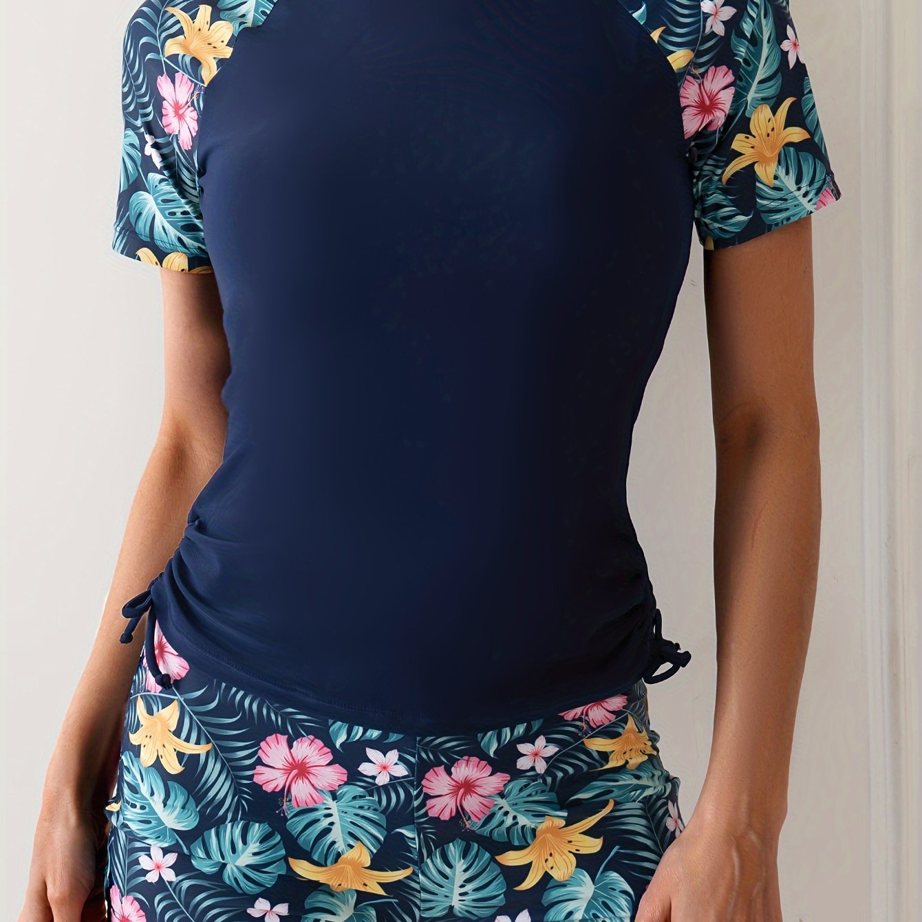 Women's Tropical Plant Print Tankini Set with Sun Protection Top and Boxer Shorts Swimsuit