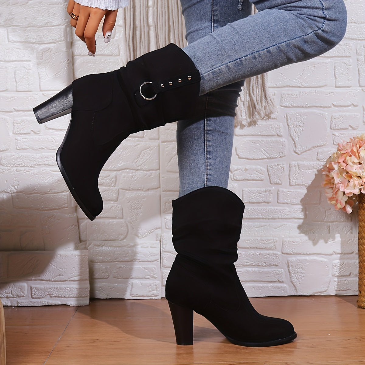 Women’s Retro Western Cowboy Boots Black Leather Chunky Heel Ankle Shoes