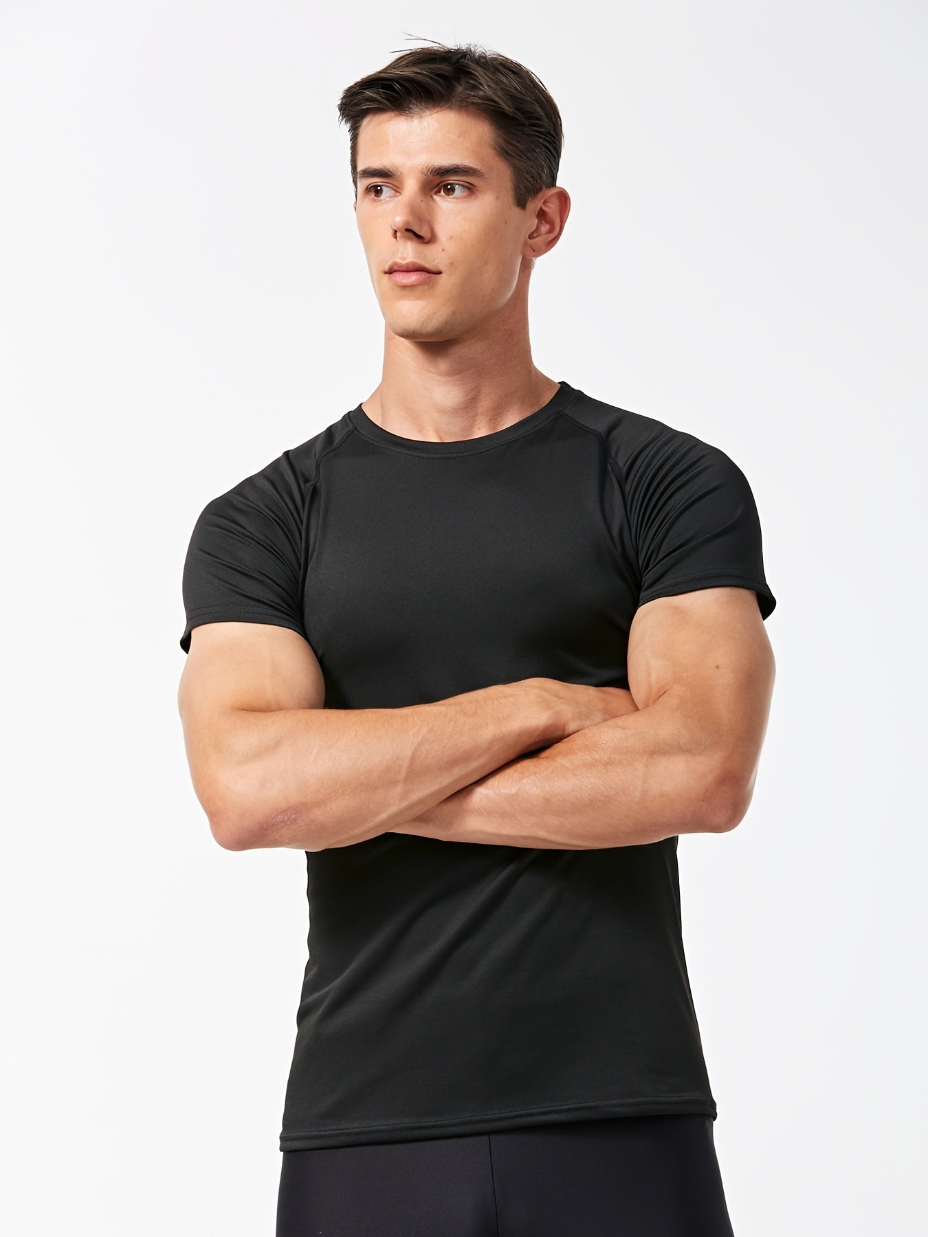 Men's Breathable Quick-Drying Stretch Sports Top for Outdoor Training