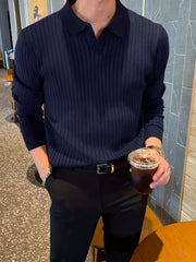 2024 Kollektsiyasi Erkaklar Viskoz Aralash Trikotaj Pulloveri Bir Rangda. O'rtacha cho'zilish bilan oddiy moslashuv va klassik yaka, har kuni kiyish uchun ideal.