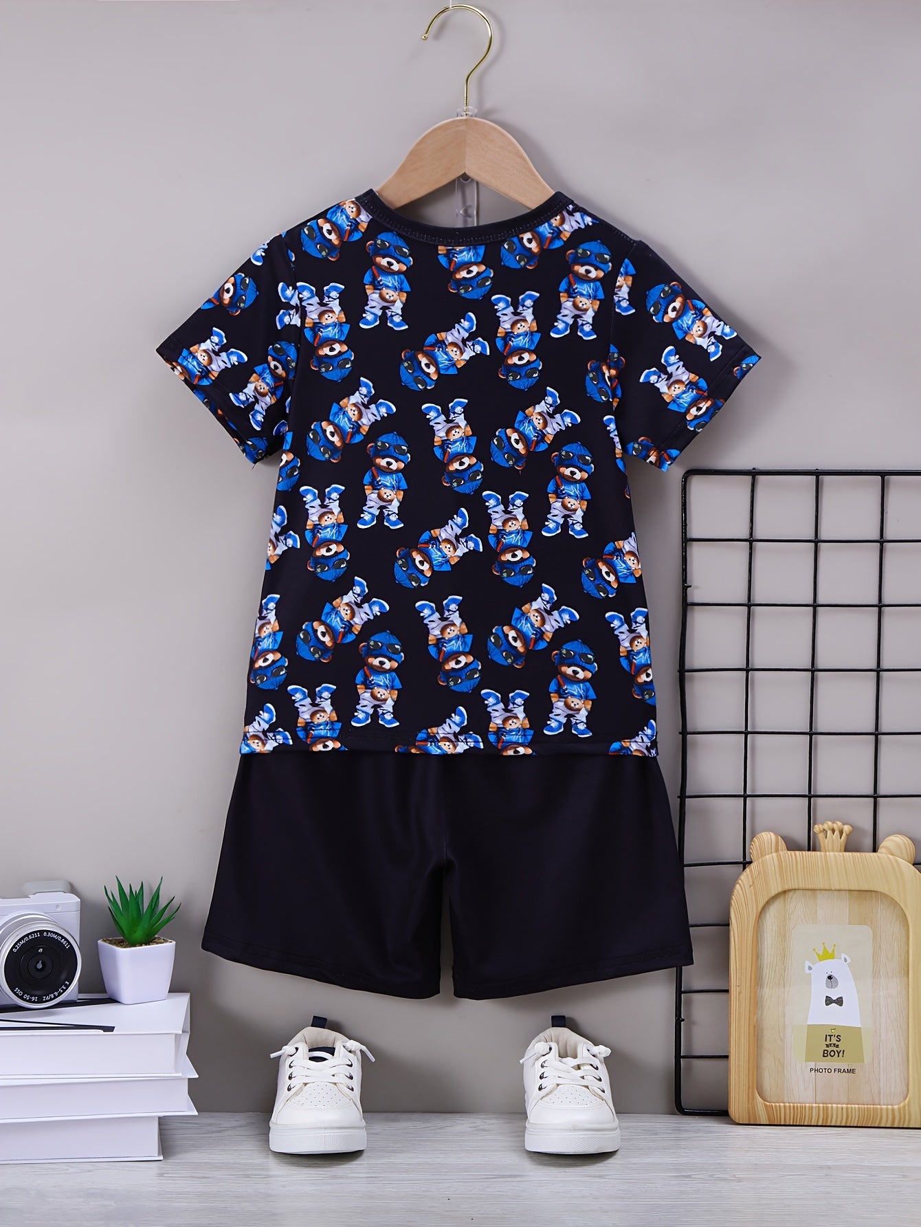 Boys Summer Casual Outfit with Bear Print Top and Shorts Polyester Spandex