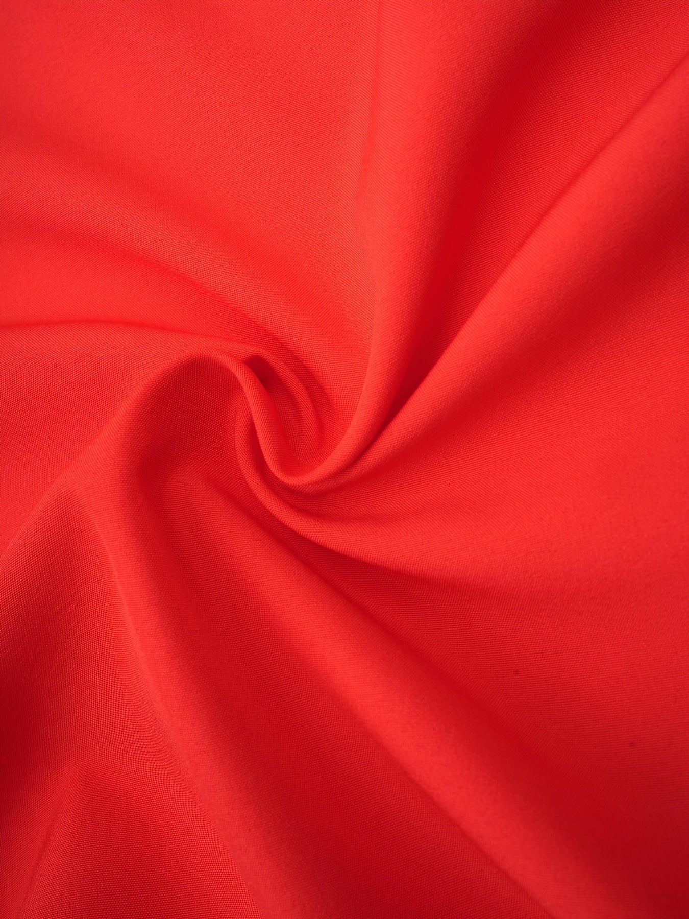 Ayollar uchun keng model polyester kundalik qisqa ko'ylak, lapel yengli ko'ylak