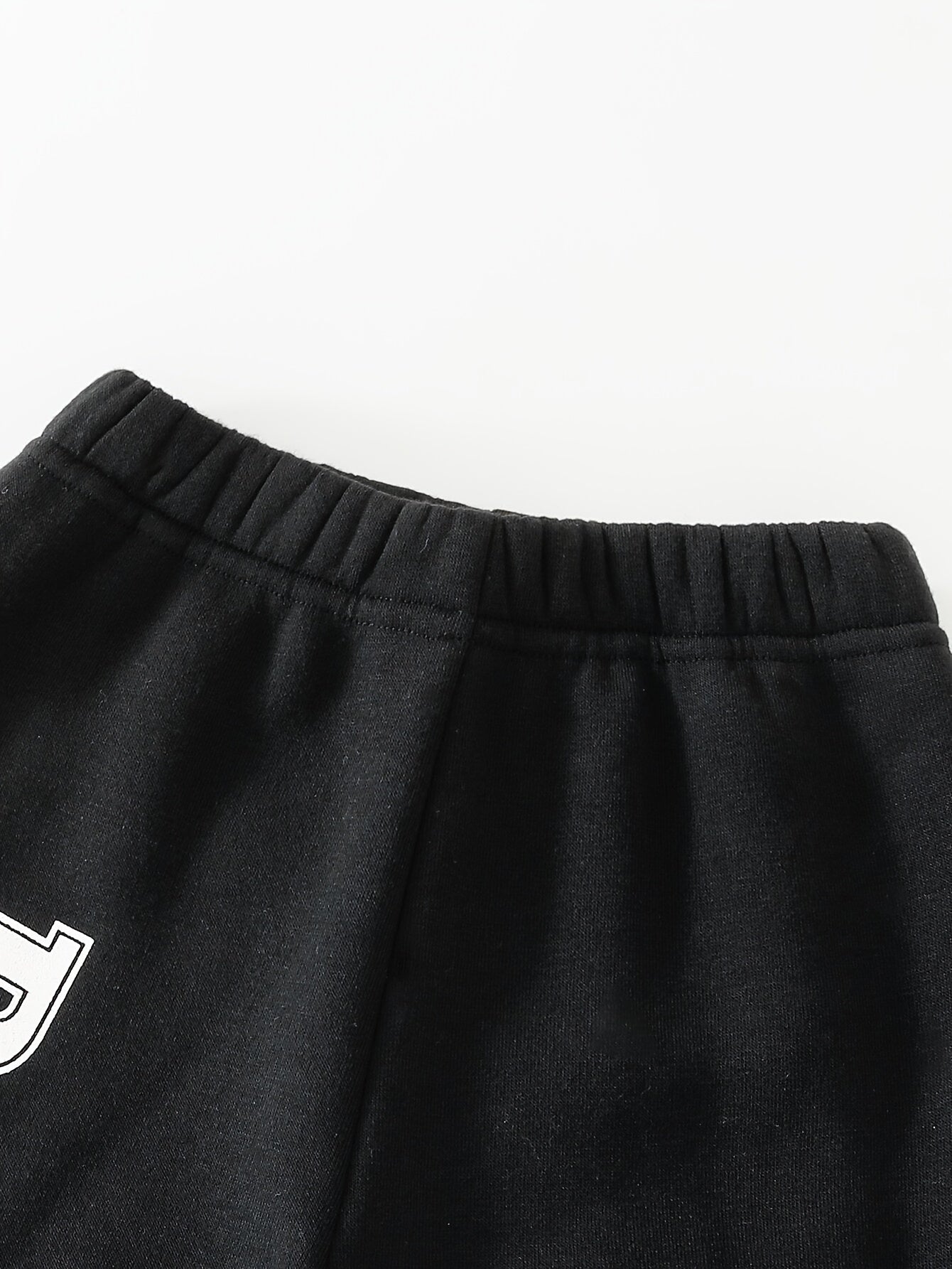 Модный комплект для мальчиков из 2 предметов на осень/зиму: куртка с капюшоном и пайетками и спортивные брюки, уютный и стильный, идеальный подарок для улицы.