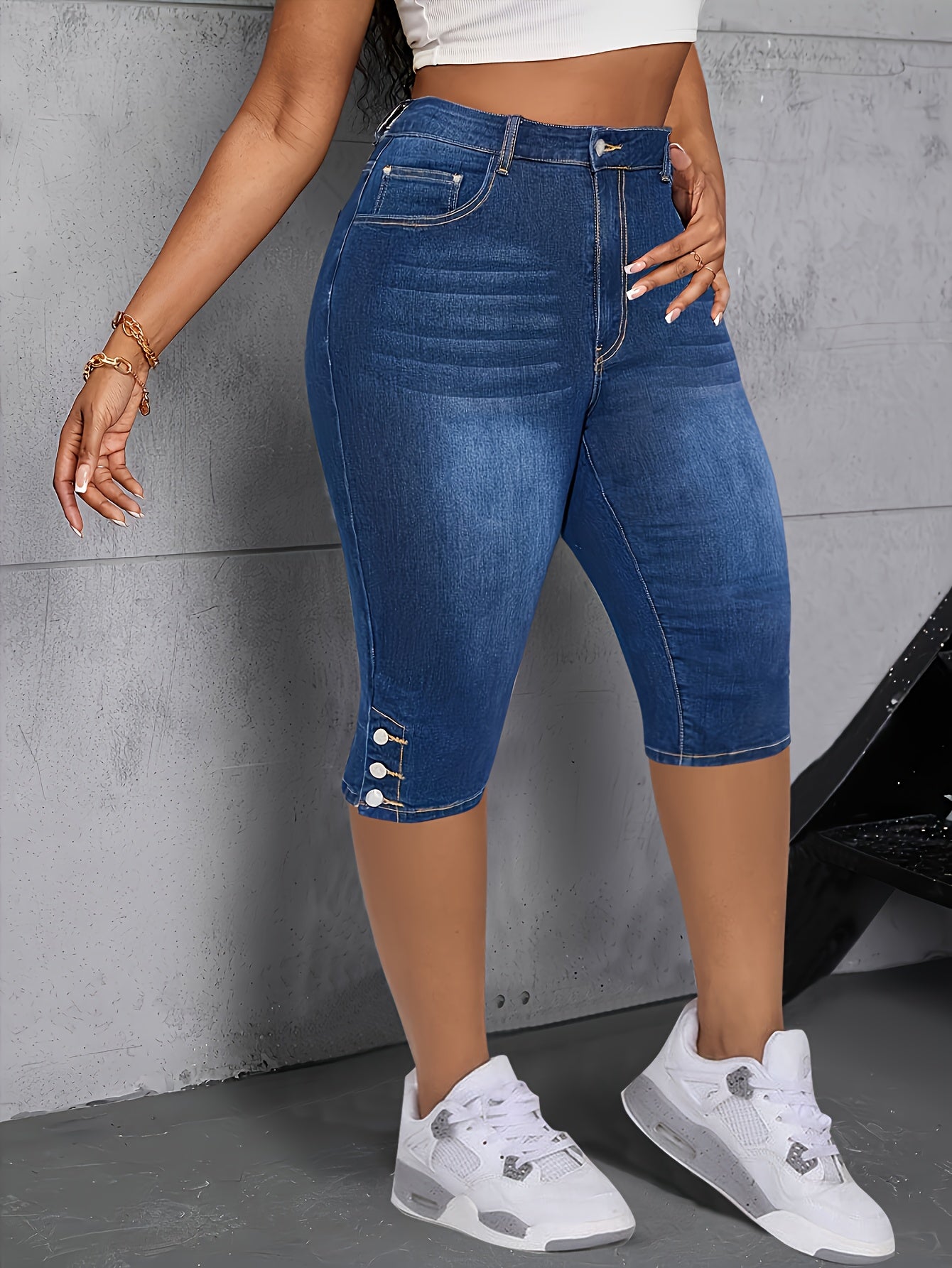 Women's Plus Size Denim Shorts Stretch High-Waisted Casual Summer Knee-Length