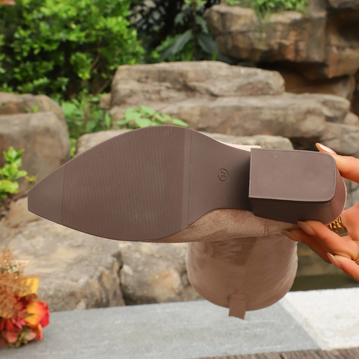 Women's Western Knee-High Boots Pointed Toe Chunky Heel Embroidered Leather