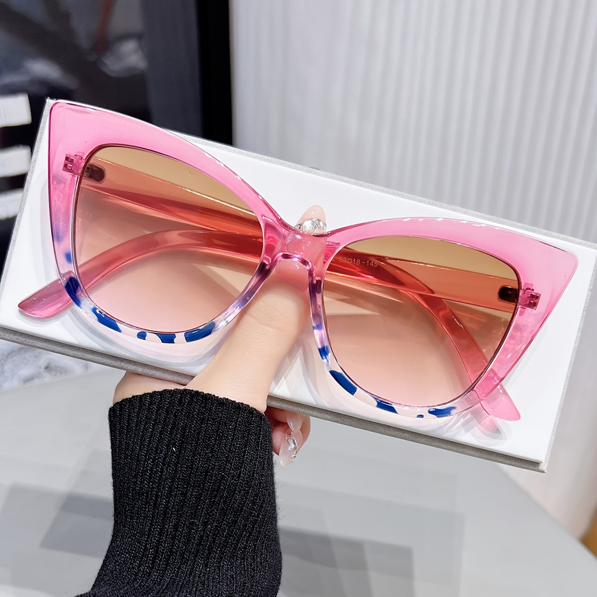 Унисекс солнцезащитные очки в стиле Cat Eye в ярких цветных блоках Jelly для пляжа и вечеринки