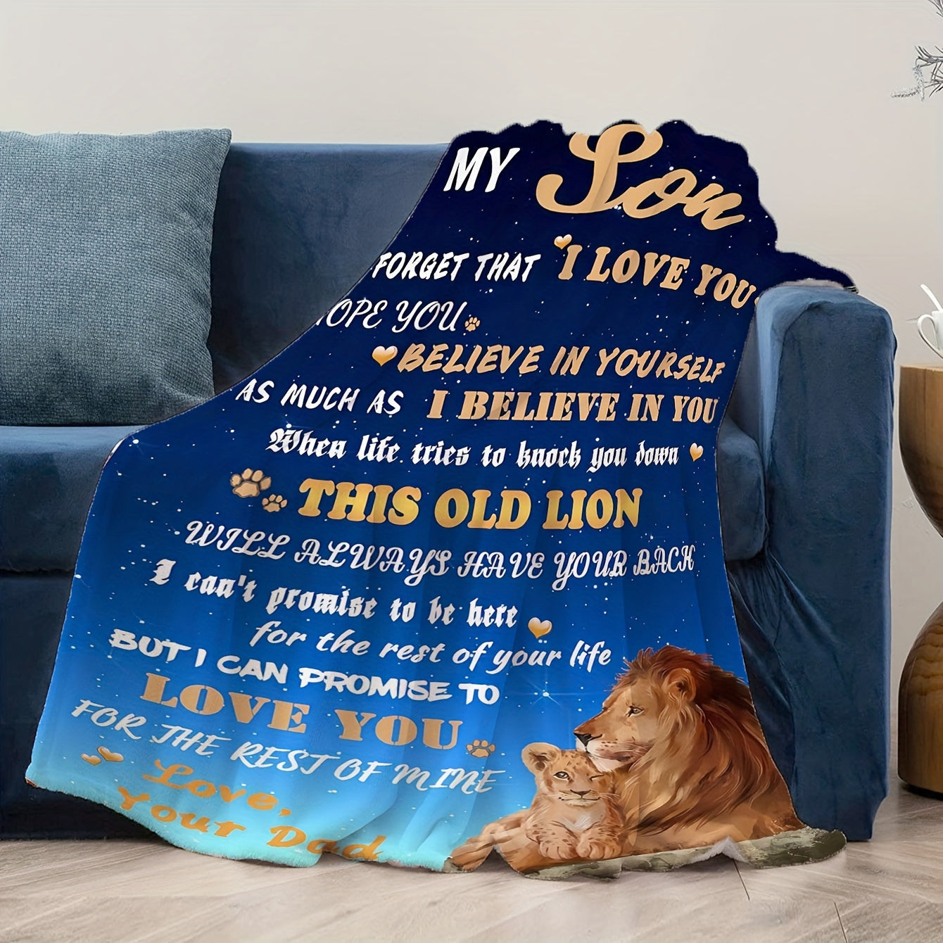 Теплое и уютное фланелевое одеяло с трогательным посланием от папы к сыну. Идеально подходит для уютного времяпрепровождения на диване, в кровати или во время походов. Отличный подарок на день рождения для любого случая.