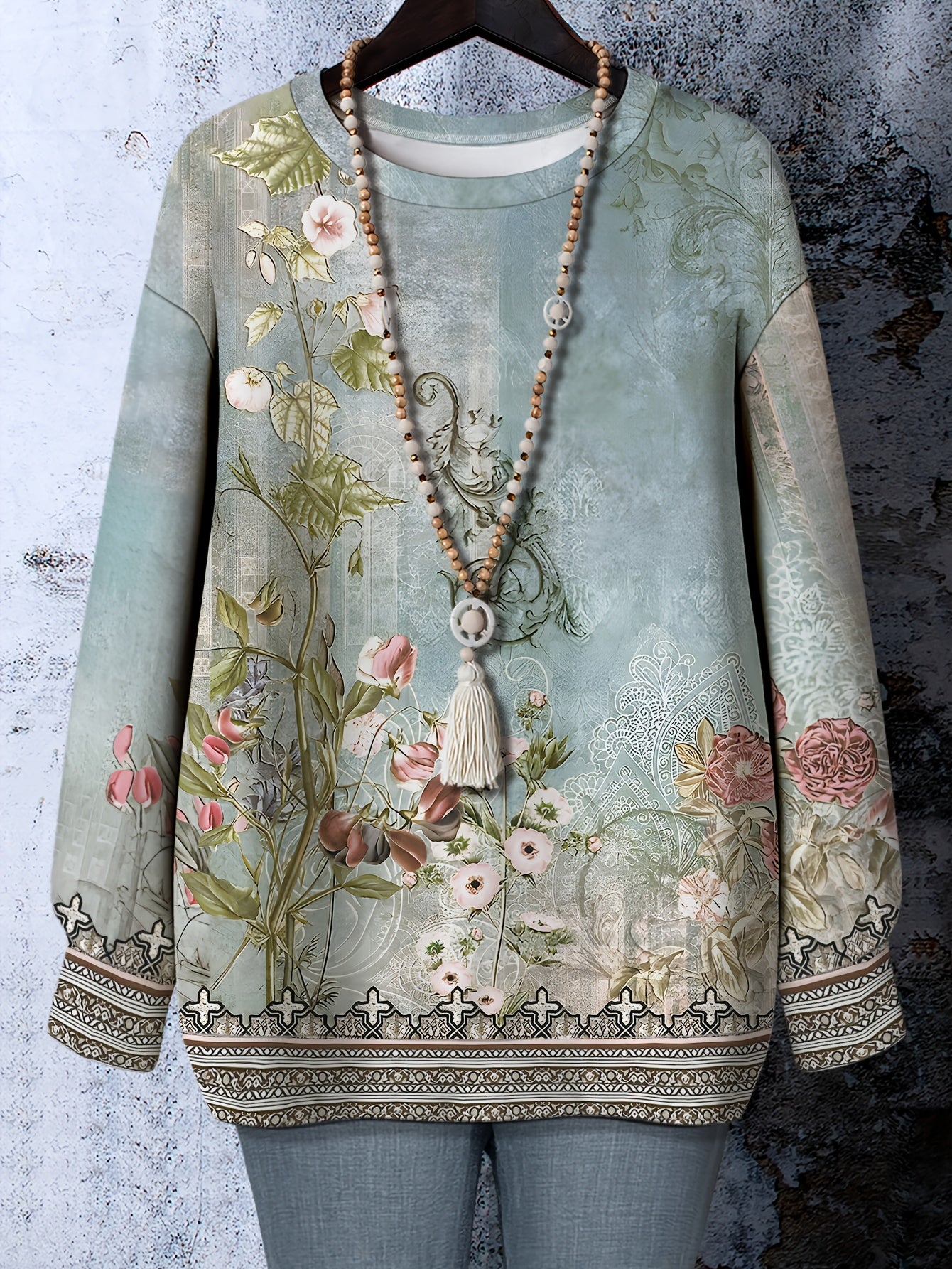 Plus Size Women's Crew Neck Sweatshirt Polyester Knit Floral Embroidery All-Season