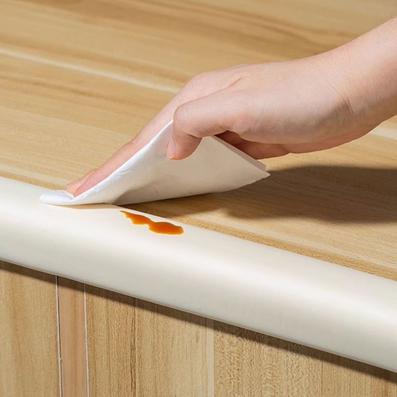 Silicone burchak himoyachisi 200cm o'z-o'zini yopishtiradigan bolalar uchun xavfsizlik bumpersi mebel uchun