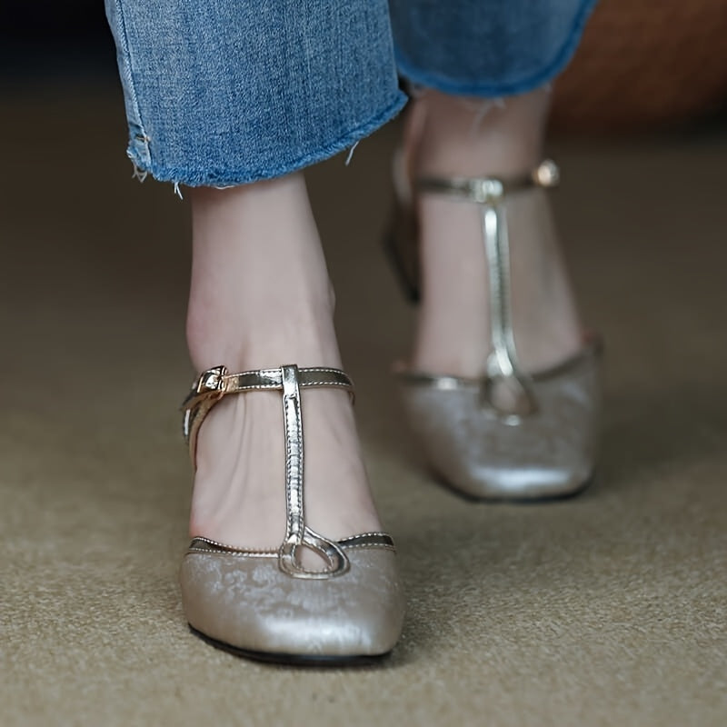 Women's Geometric Pattern Round Toe Pumps Polyurethane Dress Shoes High Heel