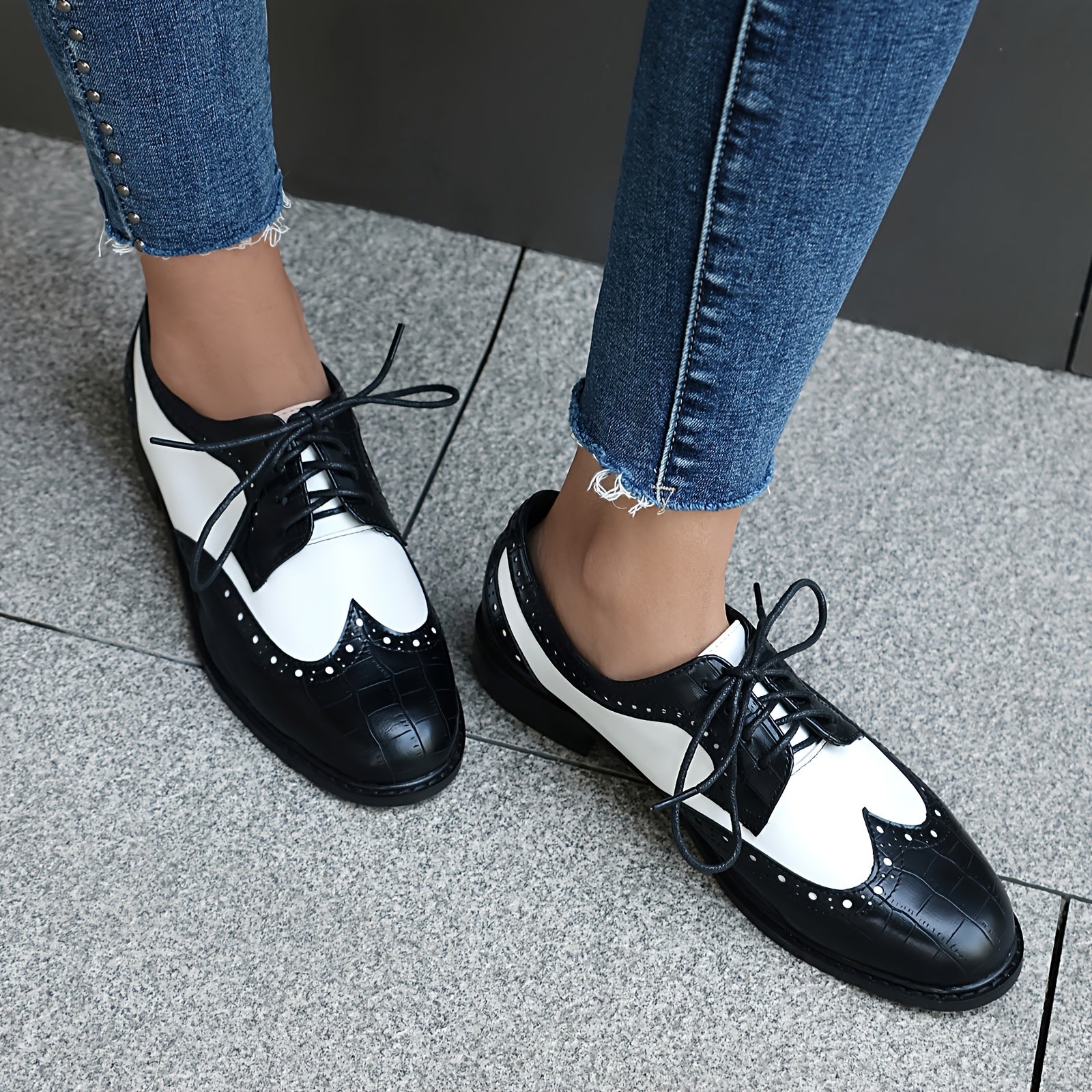 Women's Black White Brogue Loafers Leather Low Heel Casual Shoes Size 45