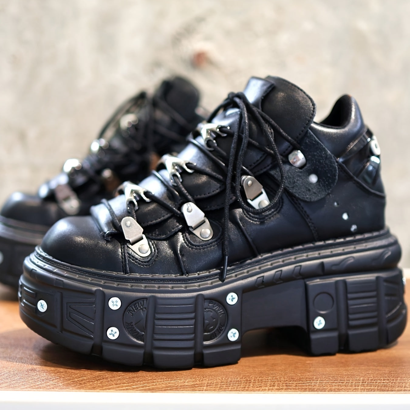 Black Women's Mid-Top Sneakers Waterproof Platform Lace-Up Punk Style