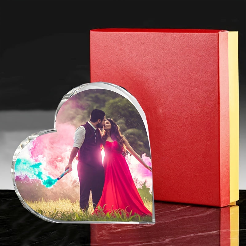 Индивидуальная фоторамка с кристальным сердцем и гравировкой для свадеб и дней рождения