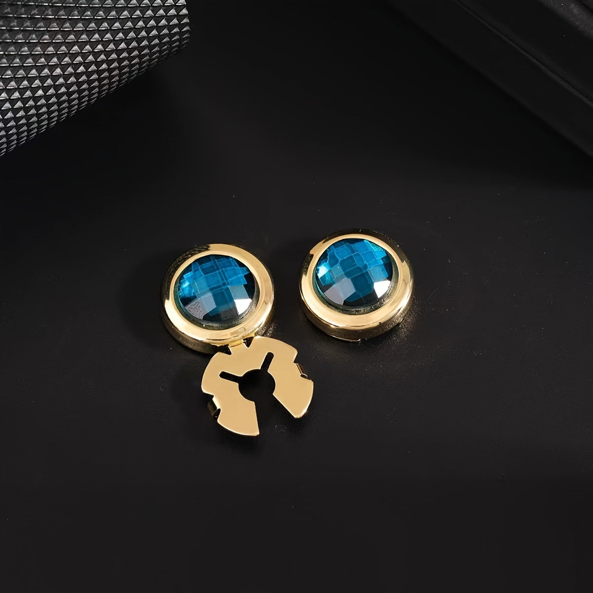 Water Crystal Cufflinks with Multi-Cut Face Gold Plating Copper Base for Formal Wear