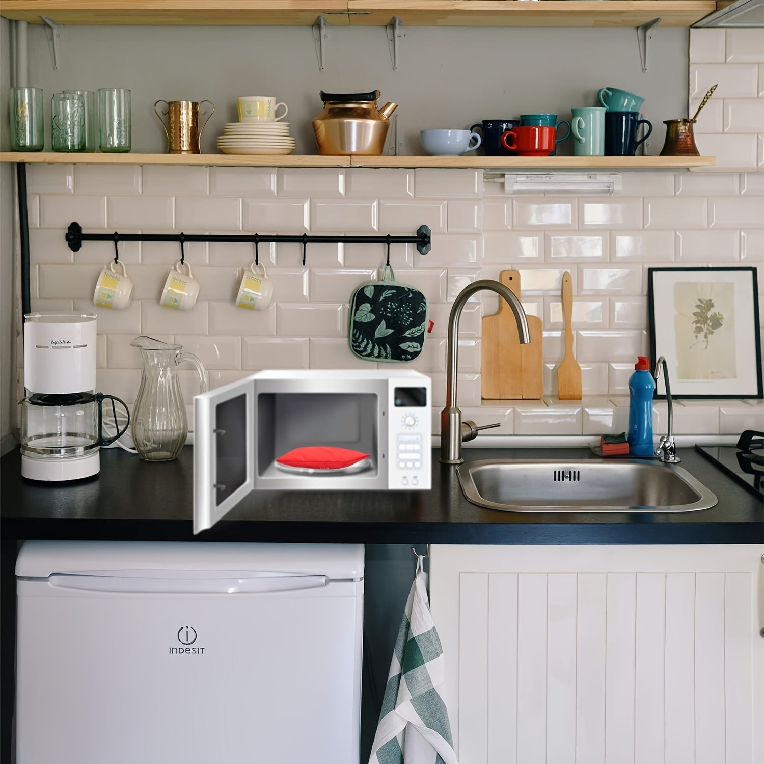 Три многоразовых мешка для микроволновой печи для быстрого приготовления и разогрева картофеля. Изготовлены из пластика, не контактирующего с продуктами, для идеального запеченного картофеля.