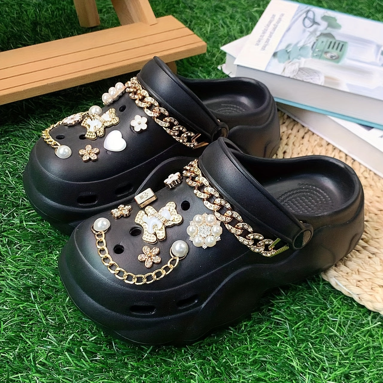 Women's EVA Flip Flops Summer Stylish Beach Shoes Rhinestone Decor