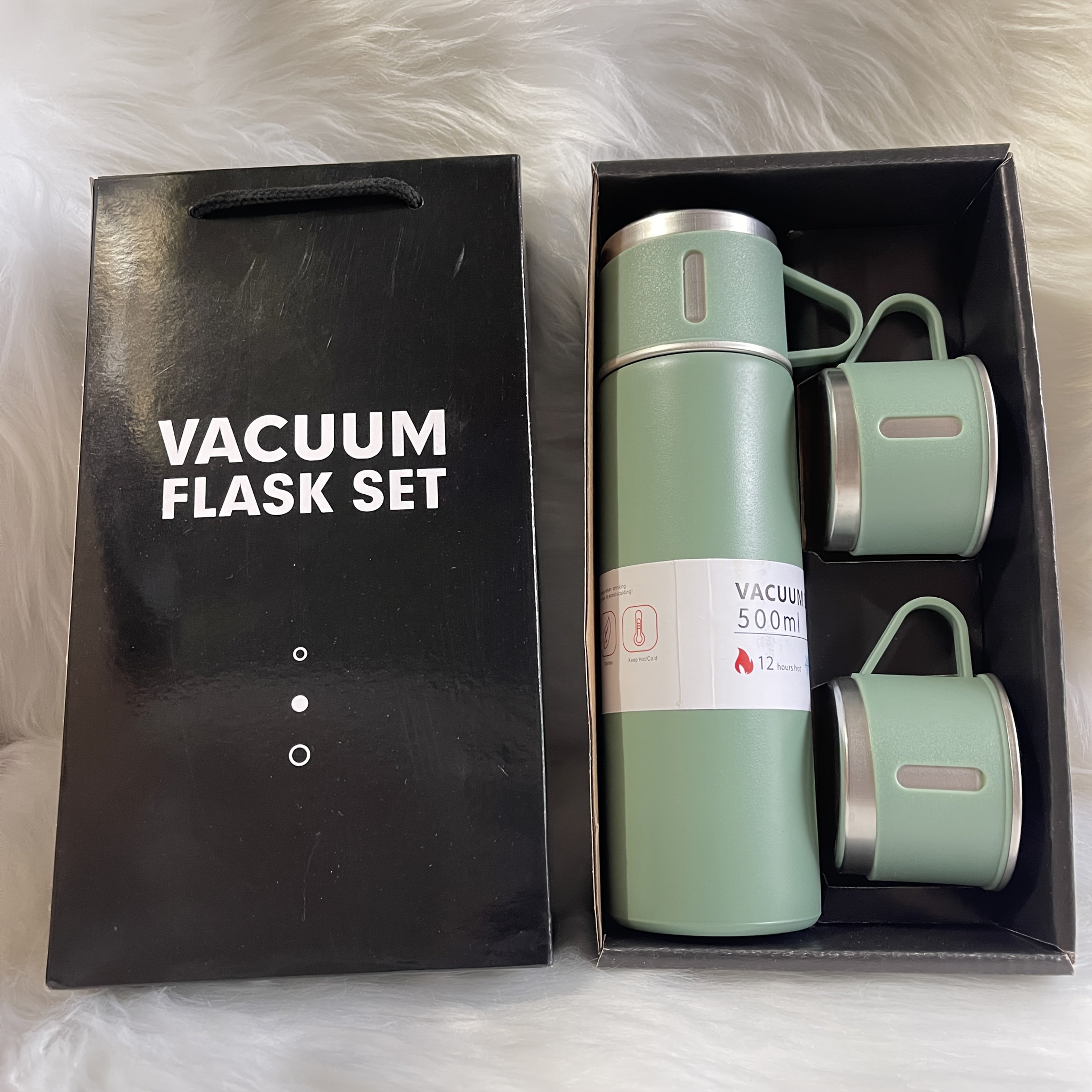 Mashhur zanglamas po'latdan yasalgan vakuum izolyatsiyali qopqoq bilan idish, issiq va sovuq ichimliklar uchun, qahva, choy va suv uchun ideal, ochiq havoda faoliyatlar uchun mukammal, barcha yoshlar tomonidan seviladi.