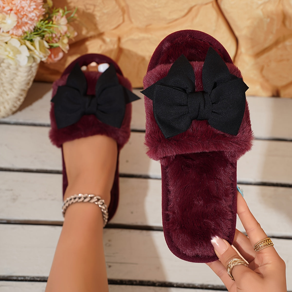 Women's Plush Slip-On House Slippers with Bow, Soft Fabric, All-Season Indoor Comfort