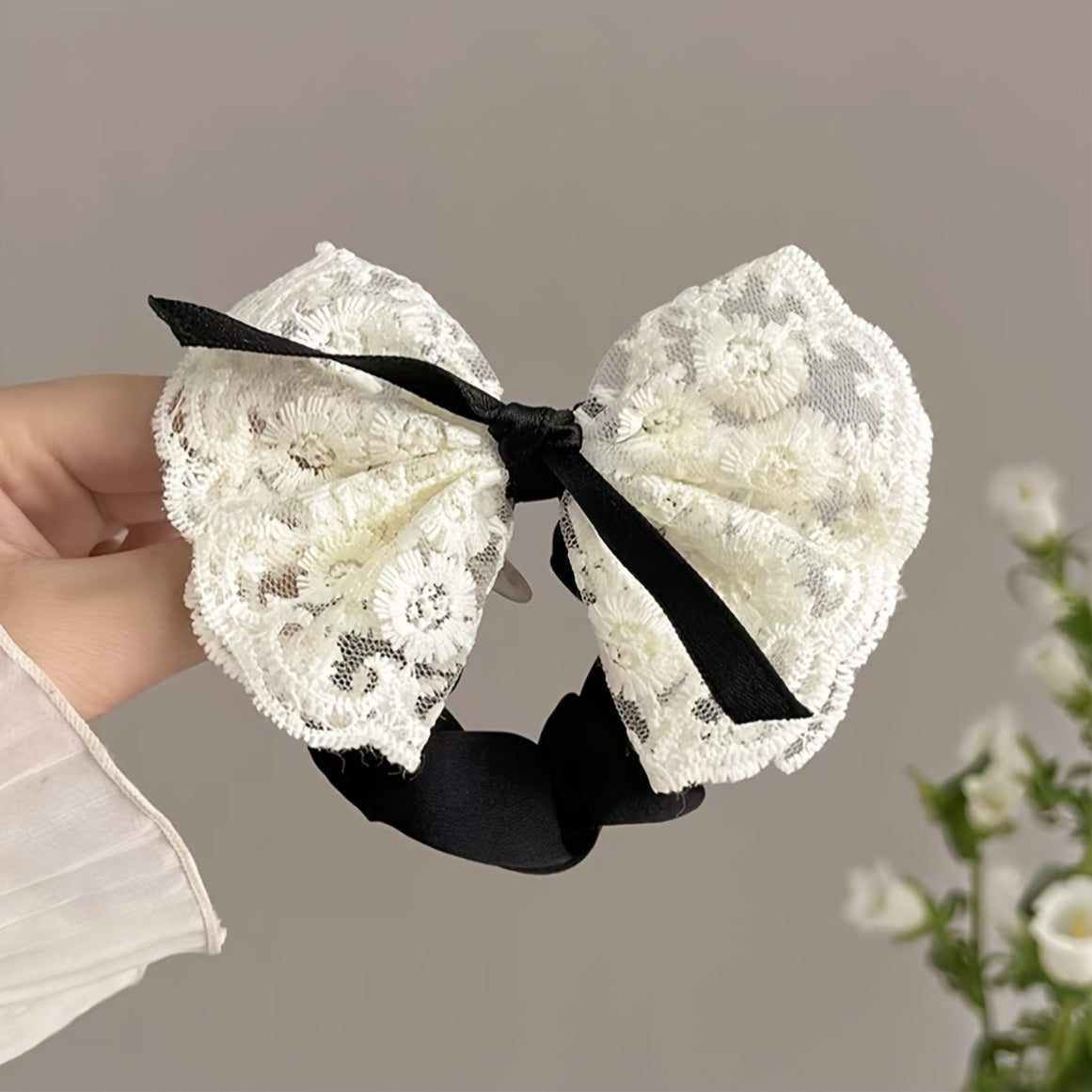 Vintage Embroidered Lace Hair Scrunchies with Bow Ribbon Set for Women