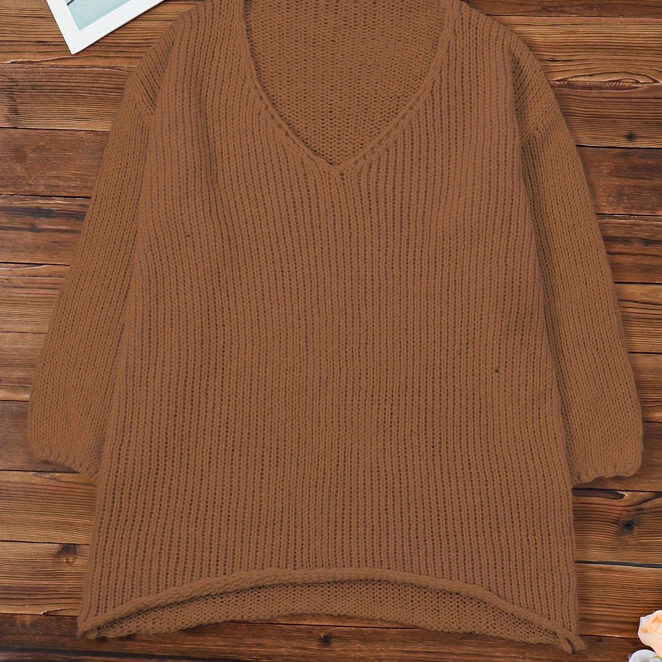 Women's Plus Size Casual V-Neck Oversized Sweater in Solid Color