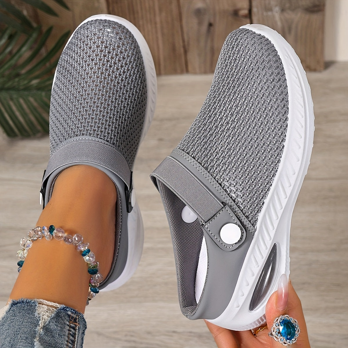Women's Casual Breathable Slip-On Sports Slippers Wide Fit Solid Color