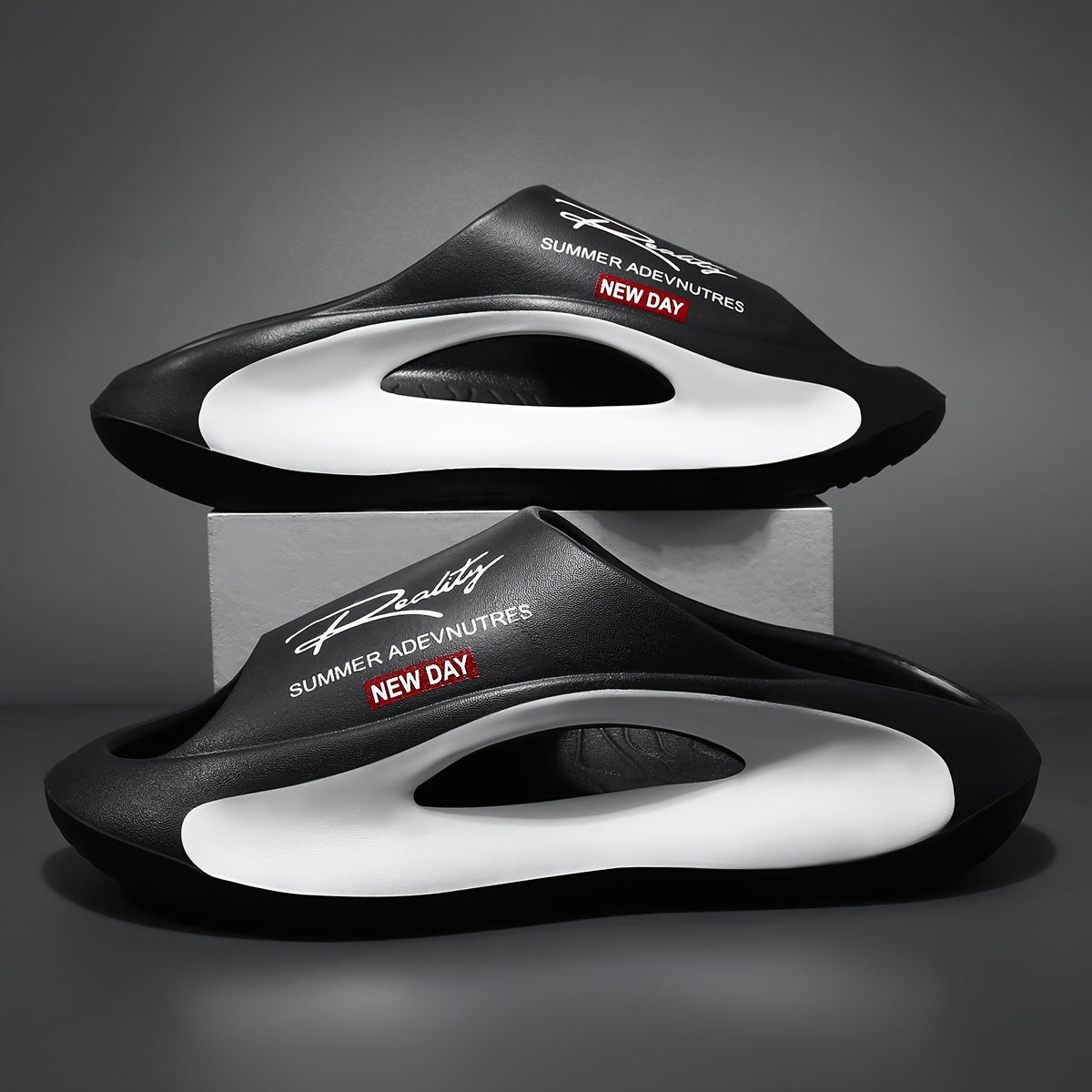 Women's Face Print Slides Thick Sole Non-Slip Breathable Open Toe Sandals for Indoor Outdoor