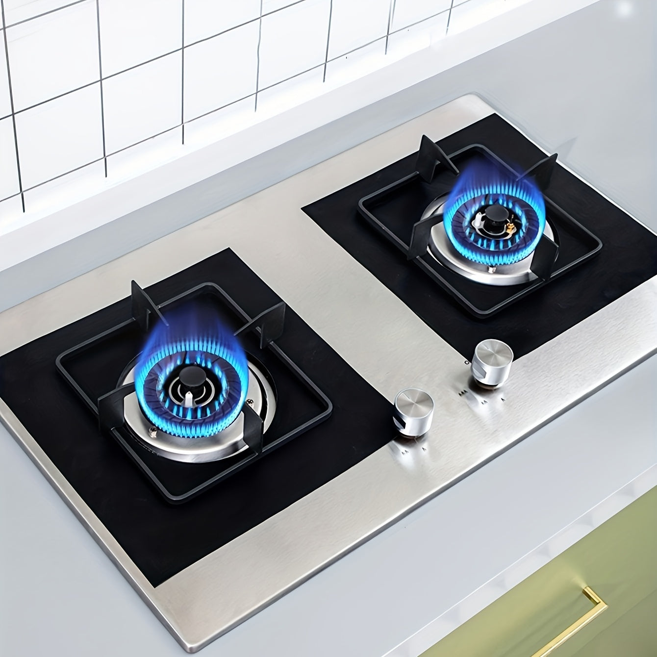 Gaz pechkasini tozalash padlari to'plami 4 dona - Isiga chidamli va yog'ga chidamli, pechka yuzasidagi dog'larni oldini oladi, tozalash oson