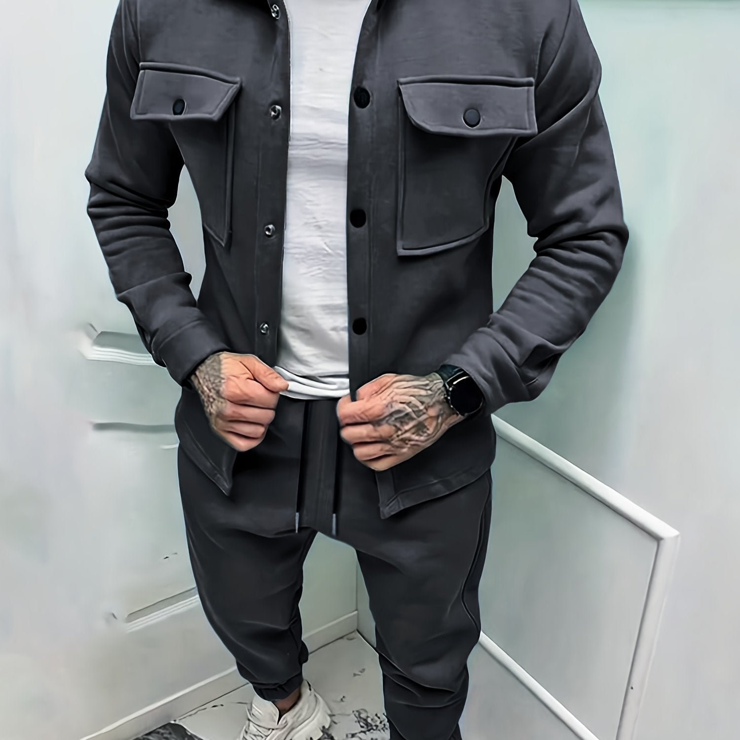 Men's Casual Fleece Jacket Made of 100% Polyester Knit Fabric with Lapel Collar and Pockets