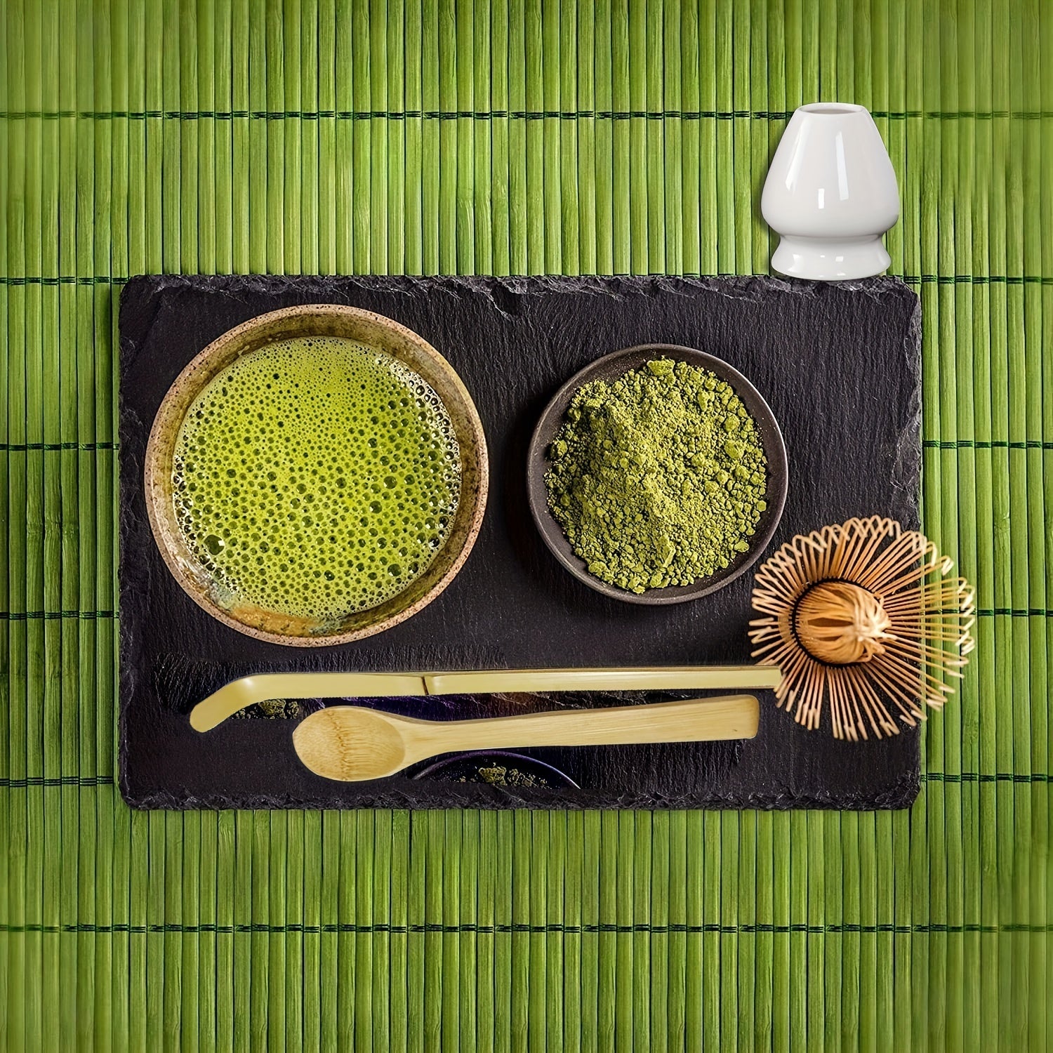 Set de accesorios para la ceremonia del matcha con batidor, cucharilla, cuchara y soporte