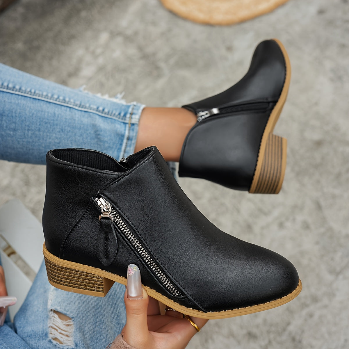 Women's Solid Color Ankle Boots With Thick Sole Wedge Back Zipper