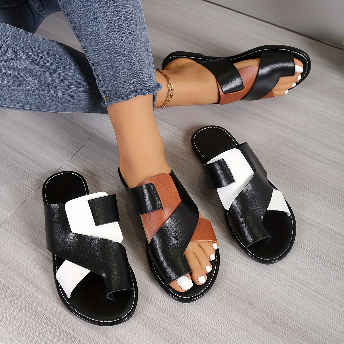 Women's Summer Slip-On Sandals Open-Toe Flat Beach Shoes Black Brown PU