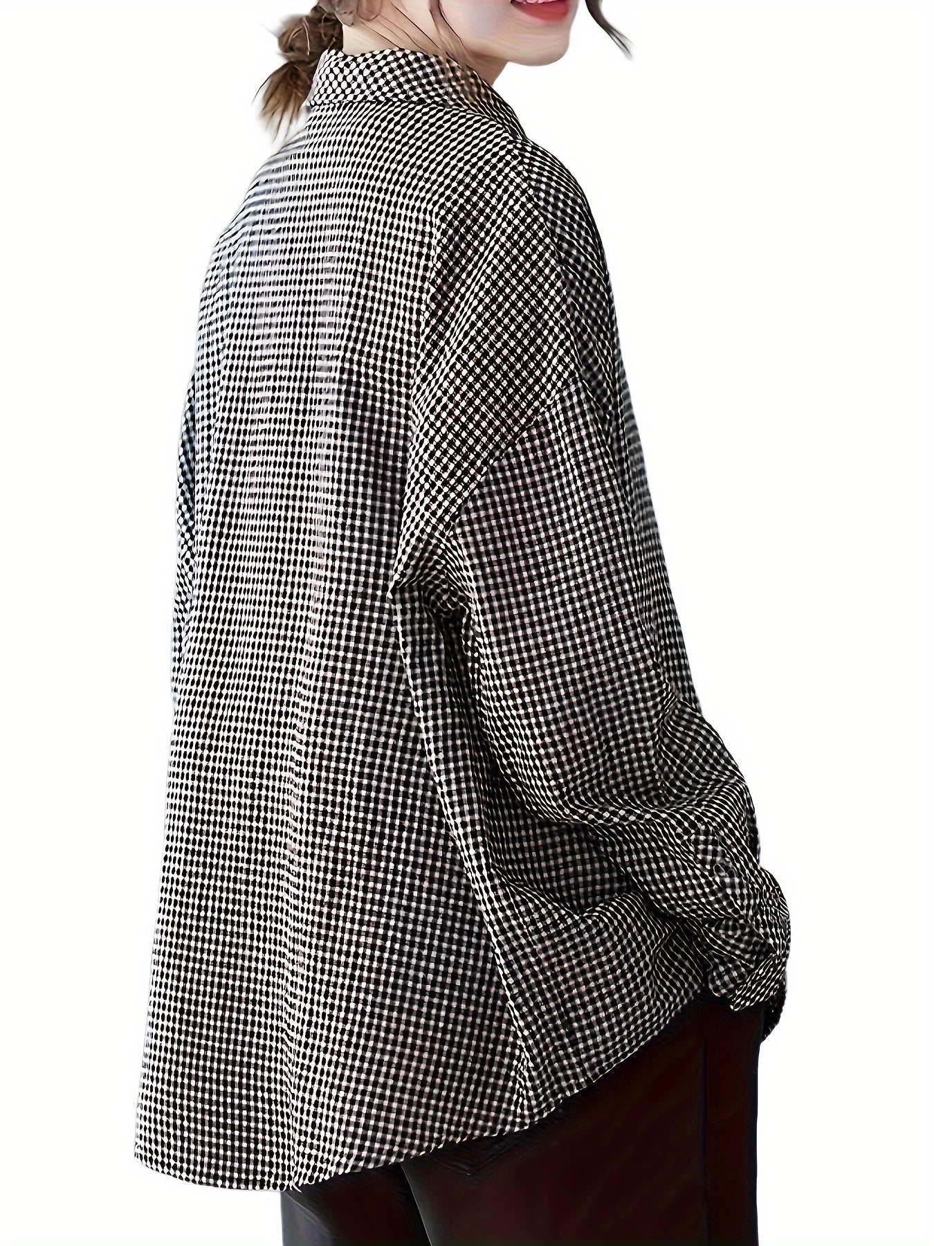 Plus Size Plaid Shirt for Women with Pockets and Collared Design in Polyester