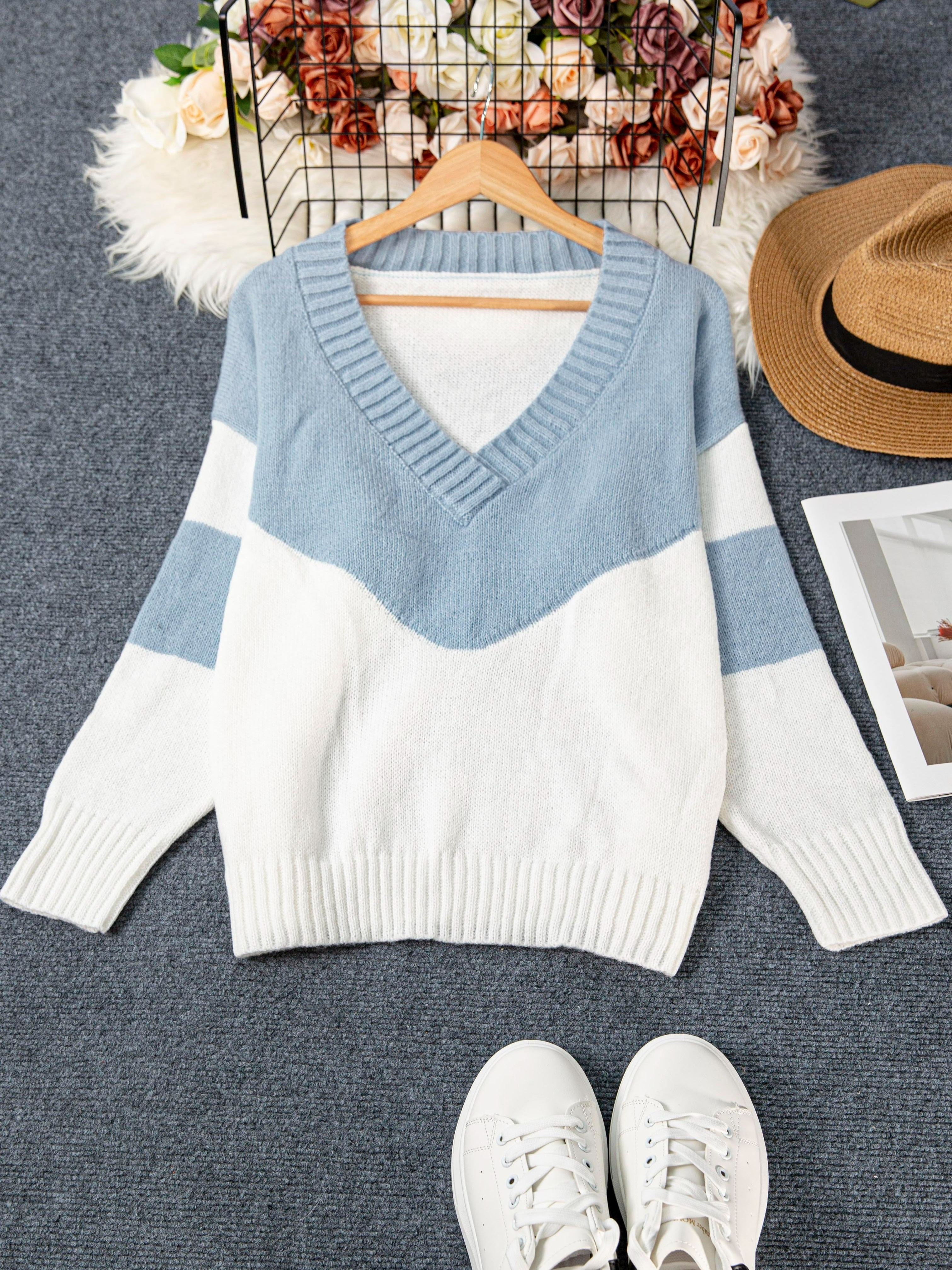 Plus Size Women's Colorblock V-Neck Sweater Long Sleeve Knit Pullover