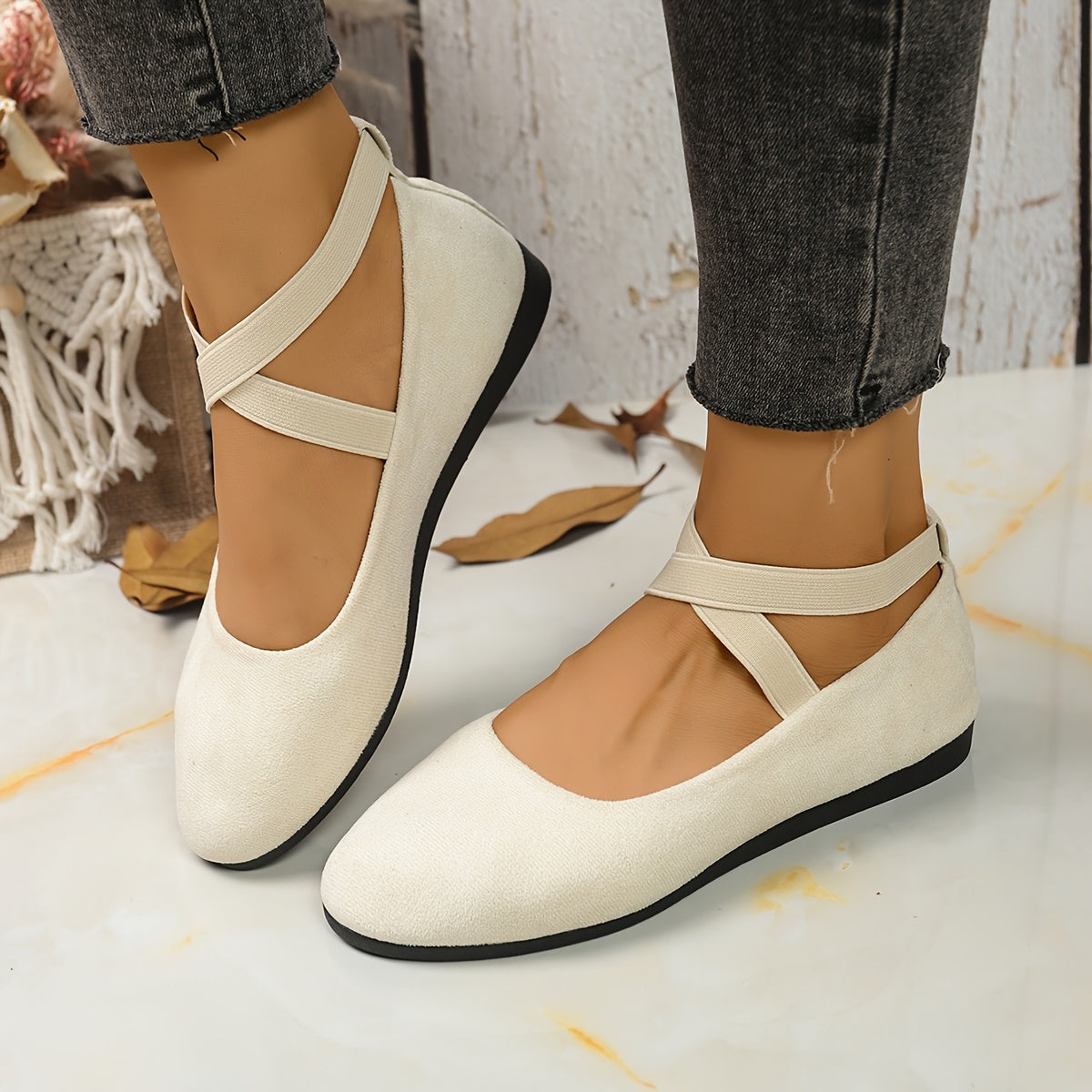 Women Vintage Slip-On Ballet Flats, Soft Fabric, Round Toe, All-Season