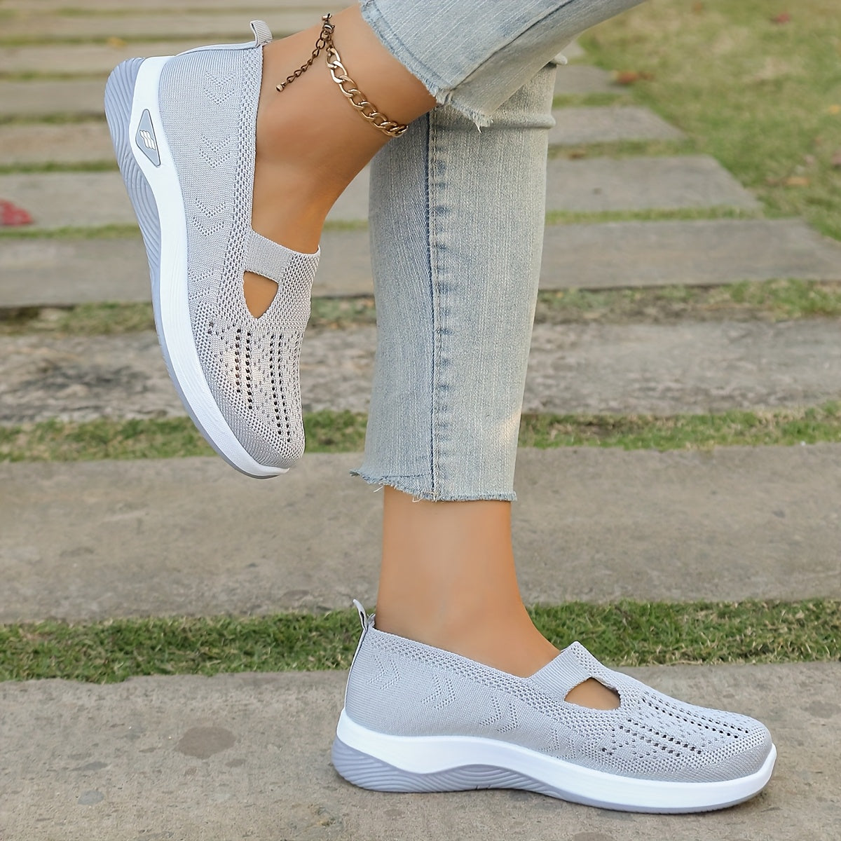 Women's Slip-On Running Sneakers Breathable Fabric Rubber Sole All-Season