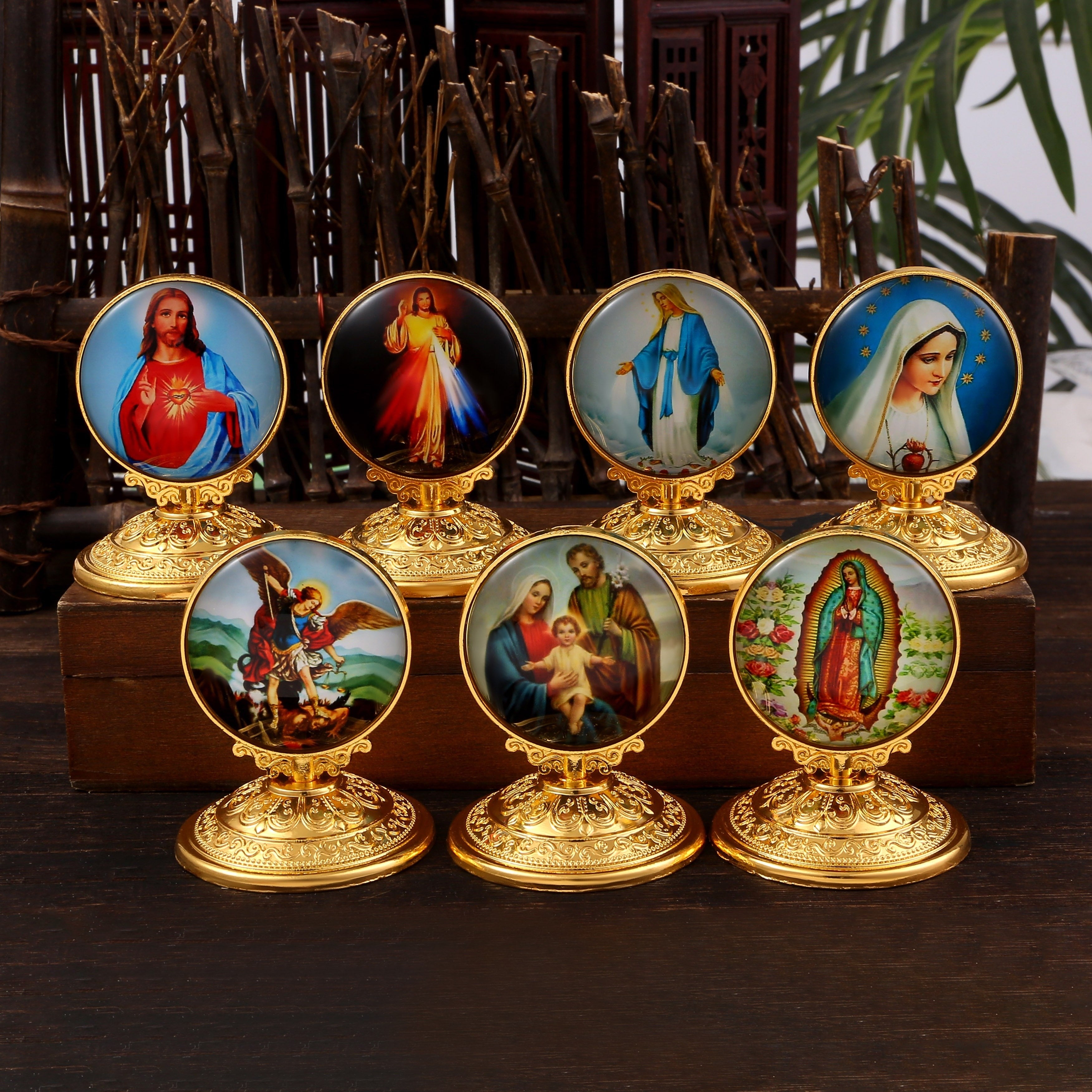 Religious Decor Virgin Mary Figurine Antique Church Zinc Alloy Home Ornament