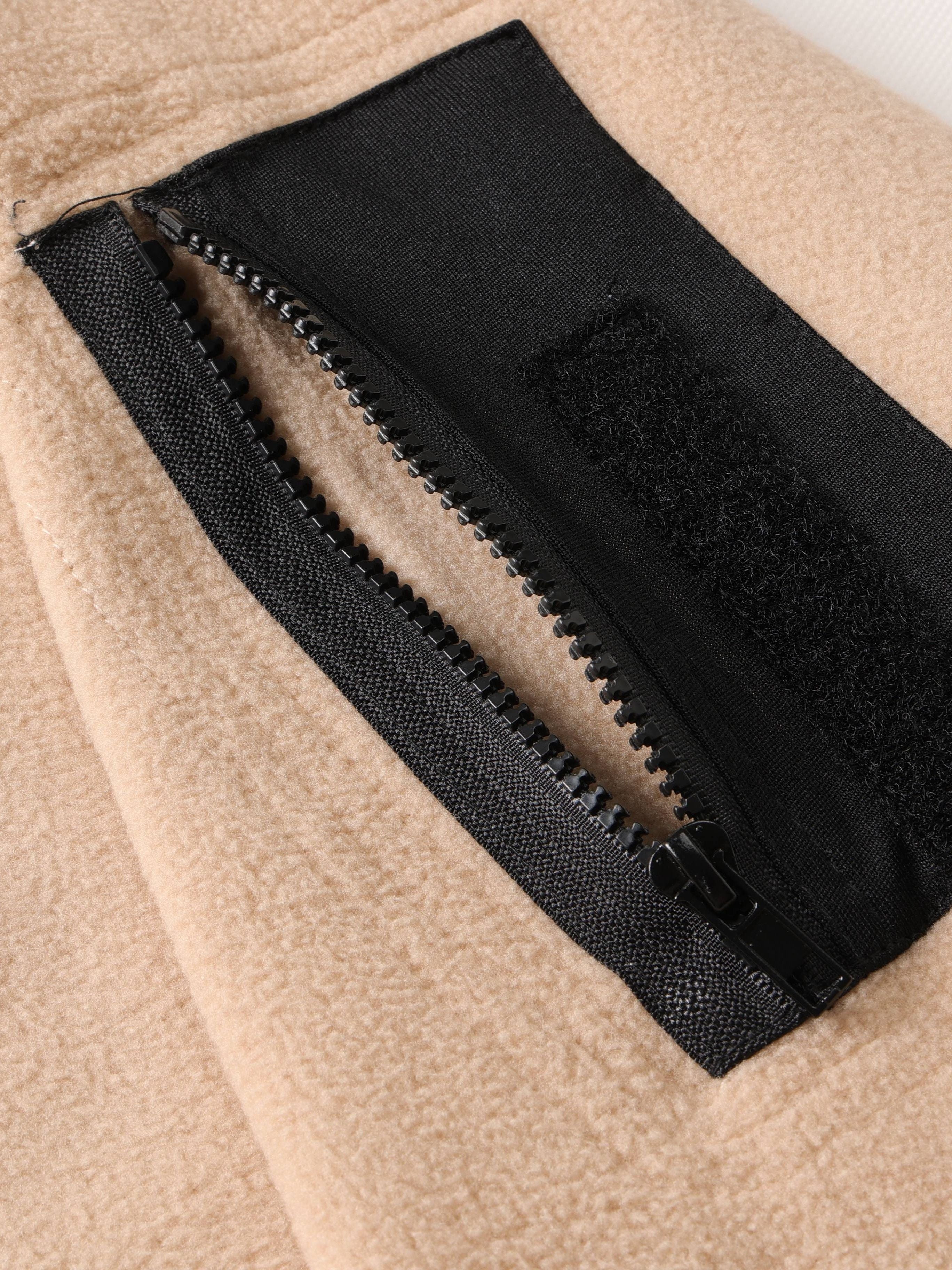 Bej rangli qora aksentli erkaklar taktik flis sviter - Qish/fasl ochiq havoda faoliyatlar uchun iliq, nafas oladigan, mustahkam, fermuarsiz dizayn. Polyesterdan tayyorlangan, mashinada yuvish mumkin.