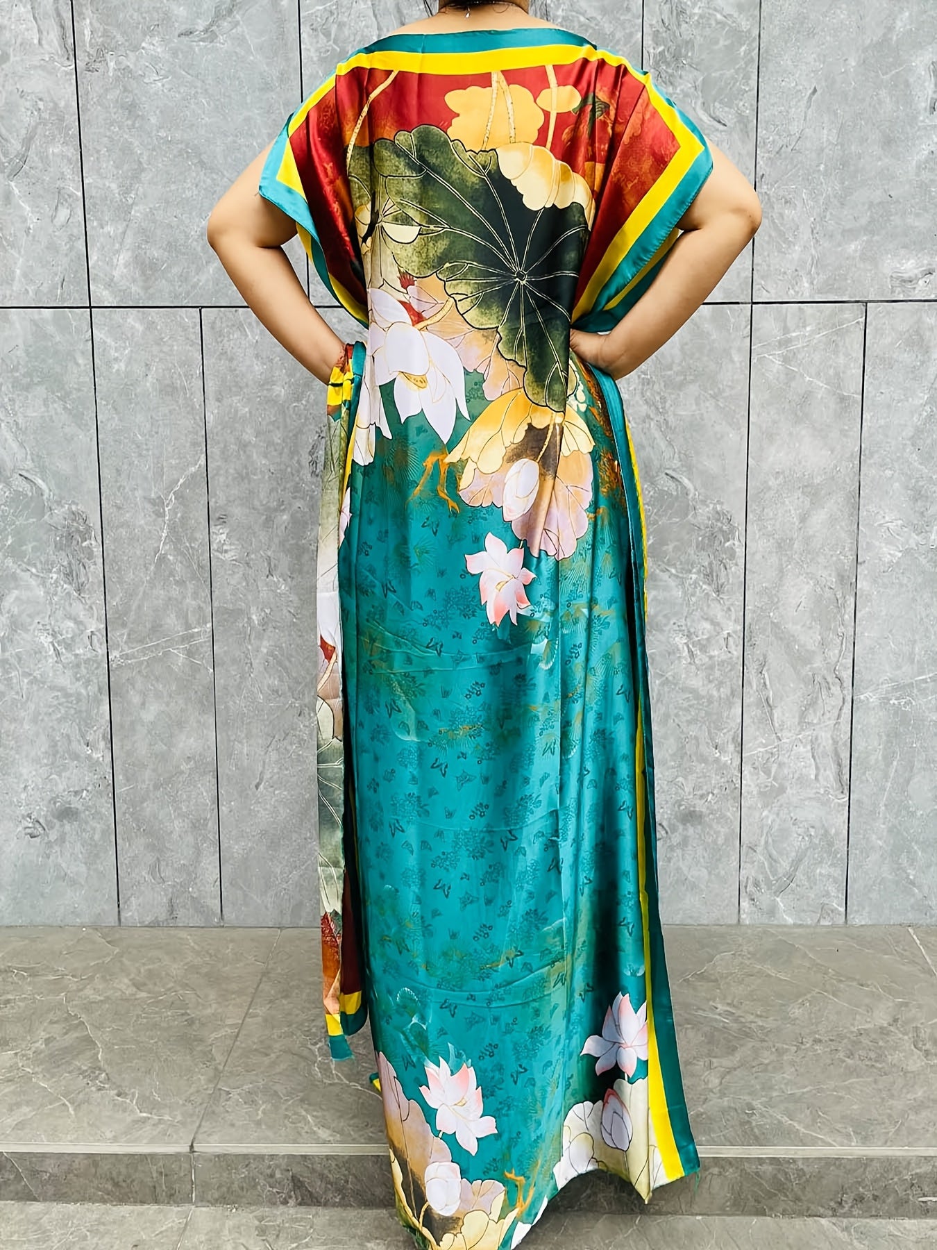 Women Plus Size Floral Pattern Longline Dress Short Sleeve Crew Neck Summer