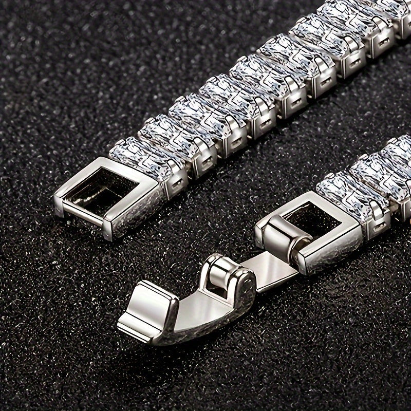 Vintage Boho uslubidagi 925 sterling kumushdan yasalgan clover bilaguzuk, porloq Moissanite tafsilotlari bilan - kundalik kiyish uchun va uning tug'ilgan kuni sovg'asi sifatida ideal.