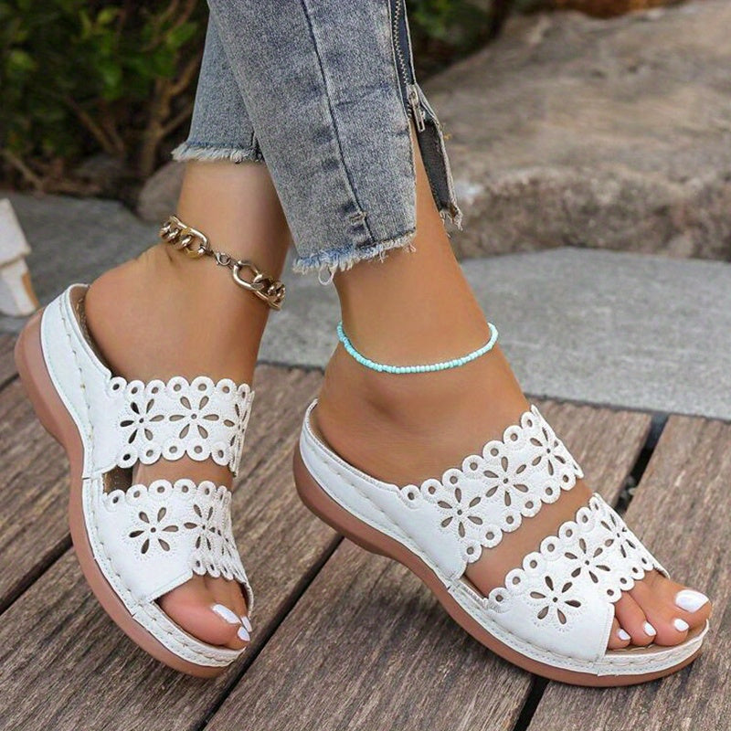 Ayollar uchun plyaj shippaklari, dam olish va sayohat uchun qulay, oddiy va tekis poyabzal