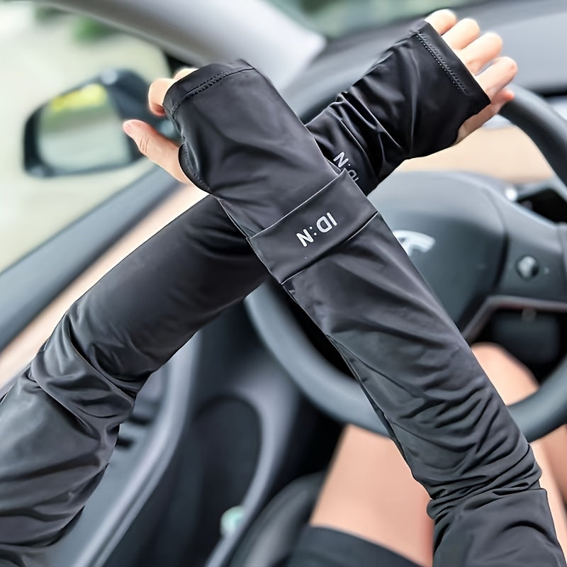 Yozda ochiq havoda velosipedda kiyish uchun mukammal, bir rangli elastik barmoqsiz qo'l yenglari. UV himoyasini ta'minlaydi va keng, qulay moslashuvni taqdim etadi.