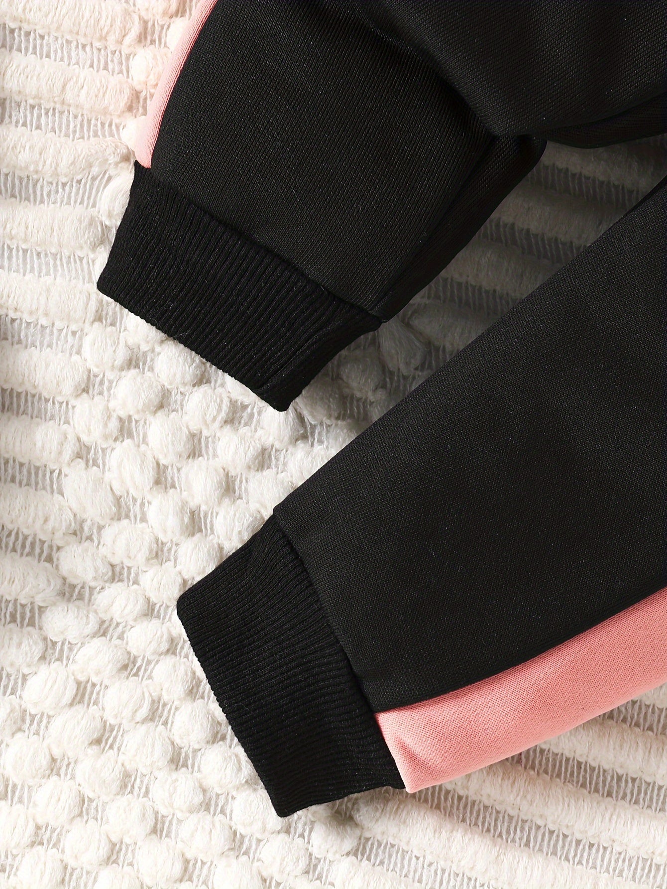 Baby Girl Casual Outfit Set with Hooded Sweatshirt and Bow Trousers for Spring and Fall