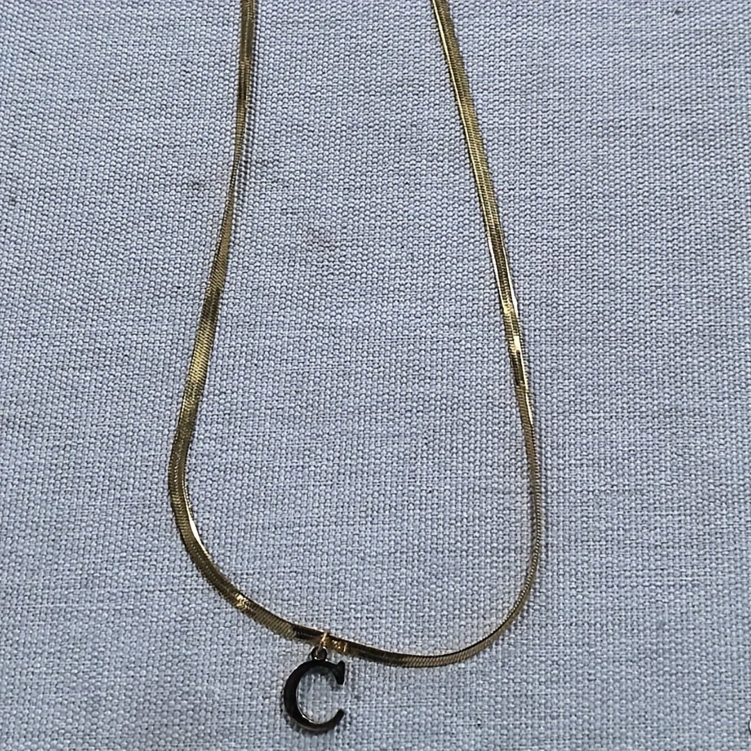 Women’s 18K Gold Plated Stainless Steel Alphabet Letter Pendant Necklace for Daily Wear
