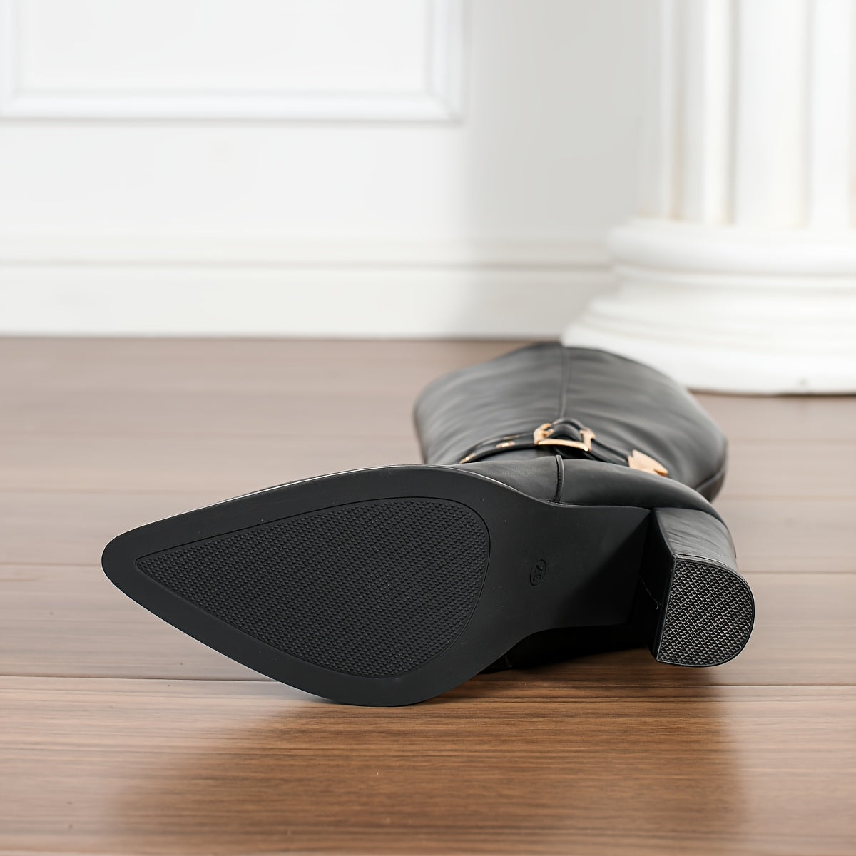 Женские сапоги из искусственной кожи до колена с заостренным носком и широким каблуком