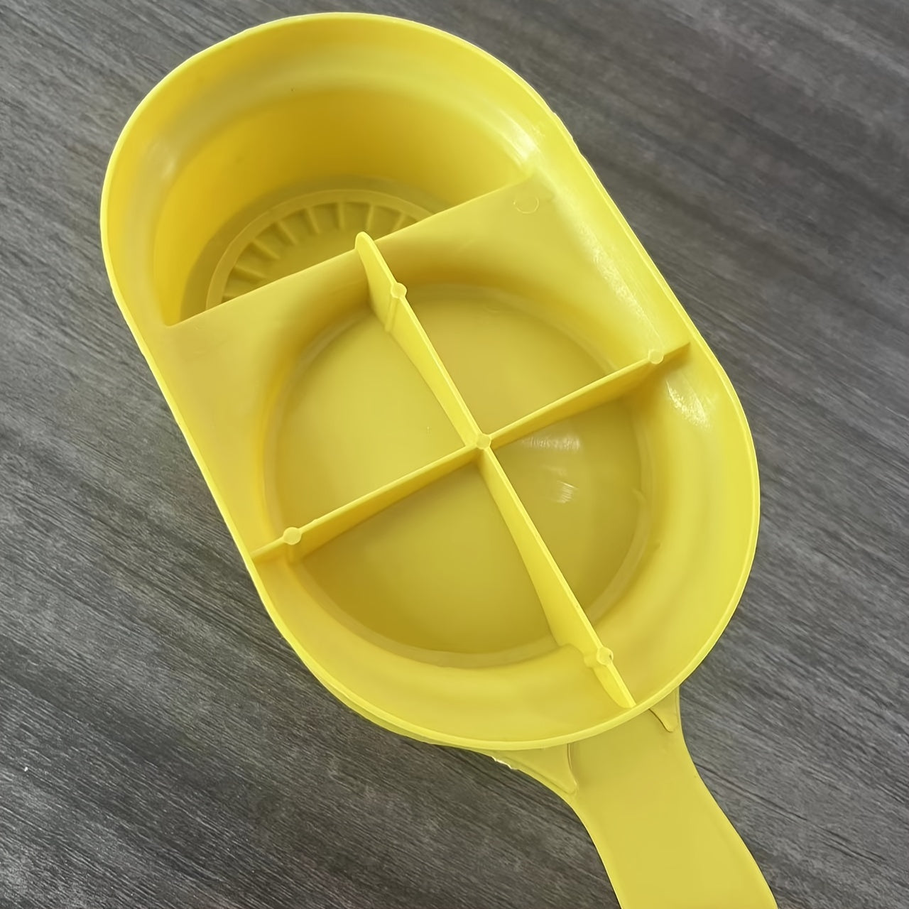 Plastic Manual Dumpling Press Mold for Home Kitchen, Handheld Ravioli Maker