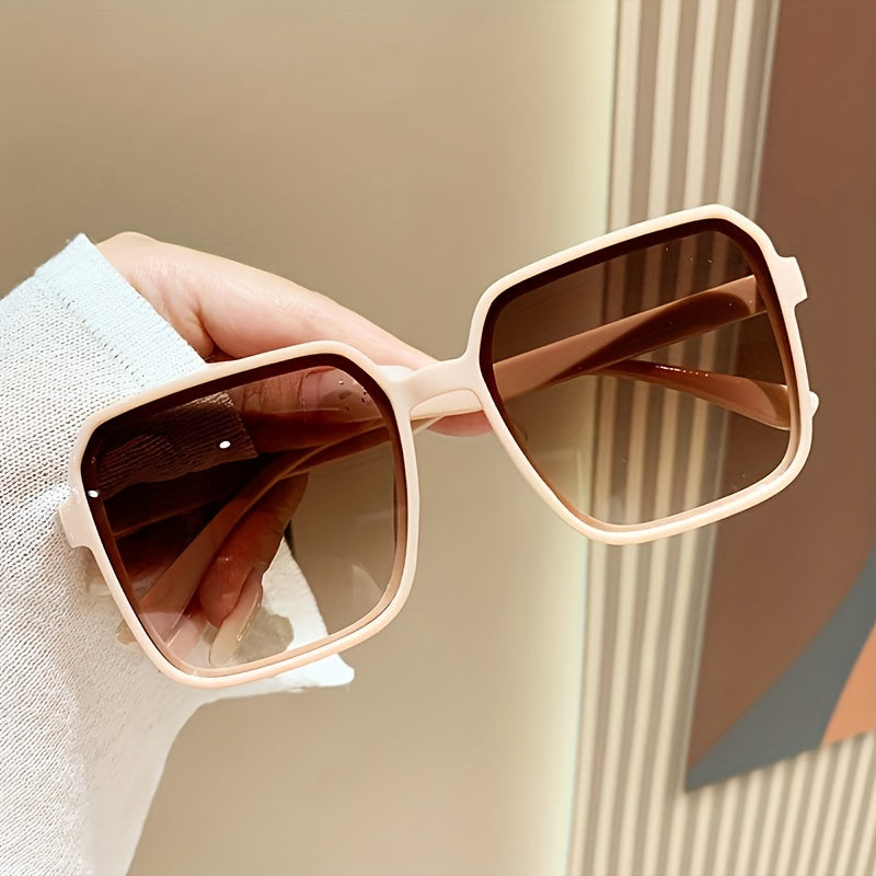 Women's Square Fashion Glasses with Anti-Glare Polycarbonate Lenses