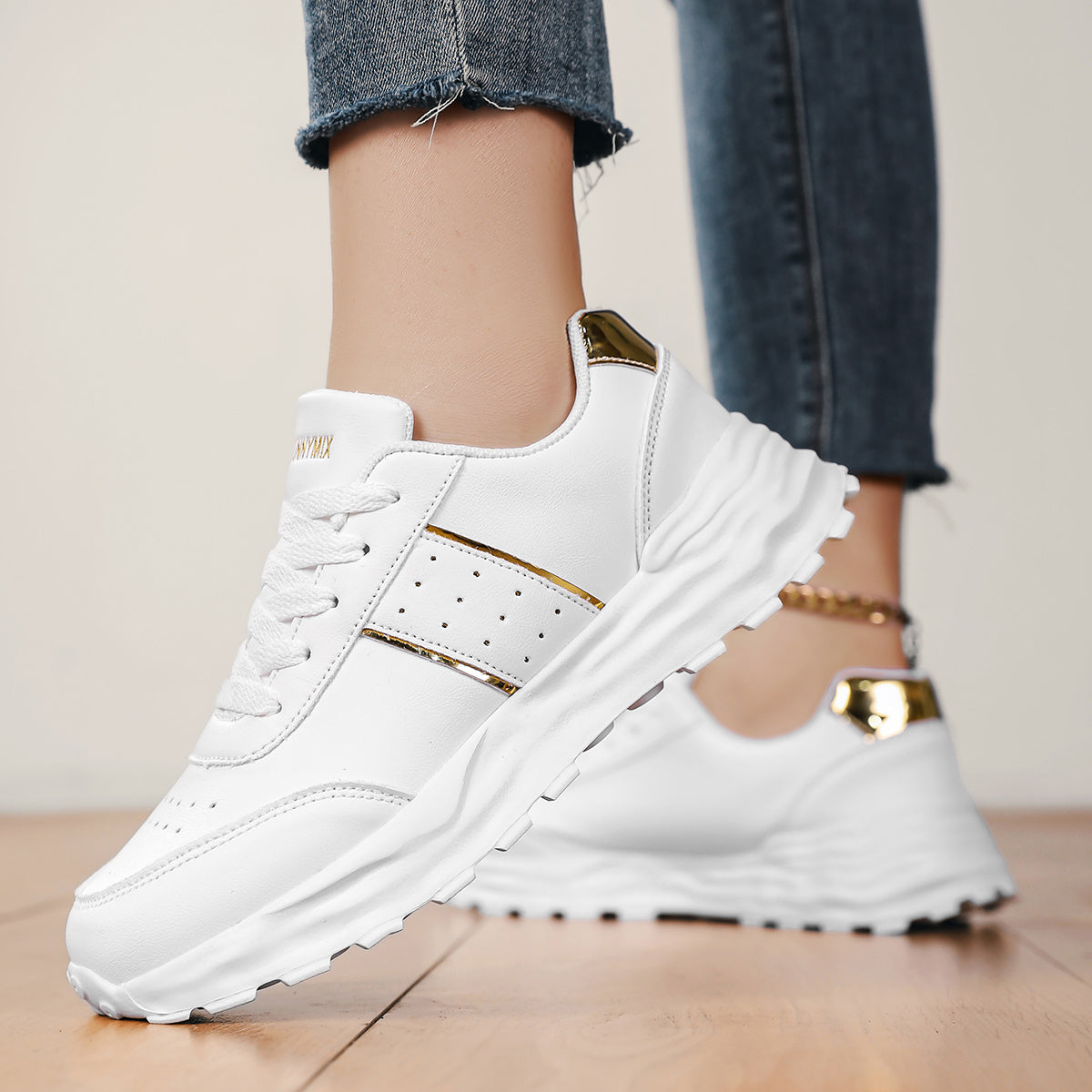 Women’s Casual Sports Shoes Large Size Golden Sequin Walking Shoes