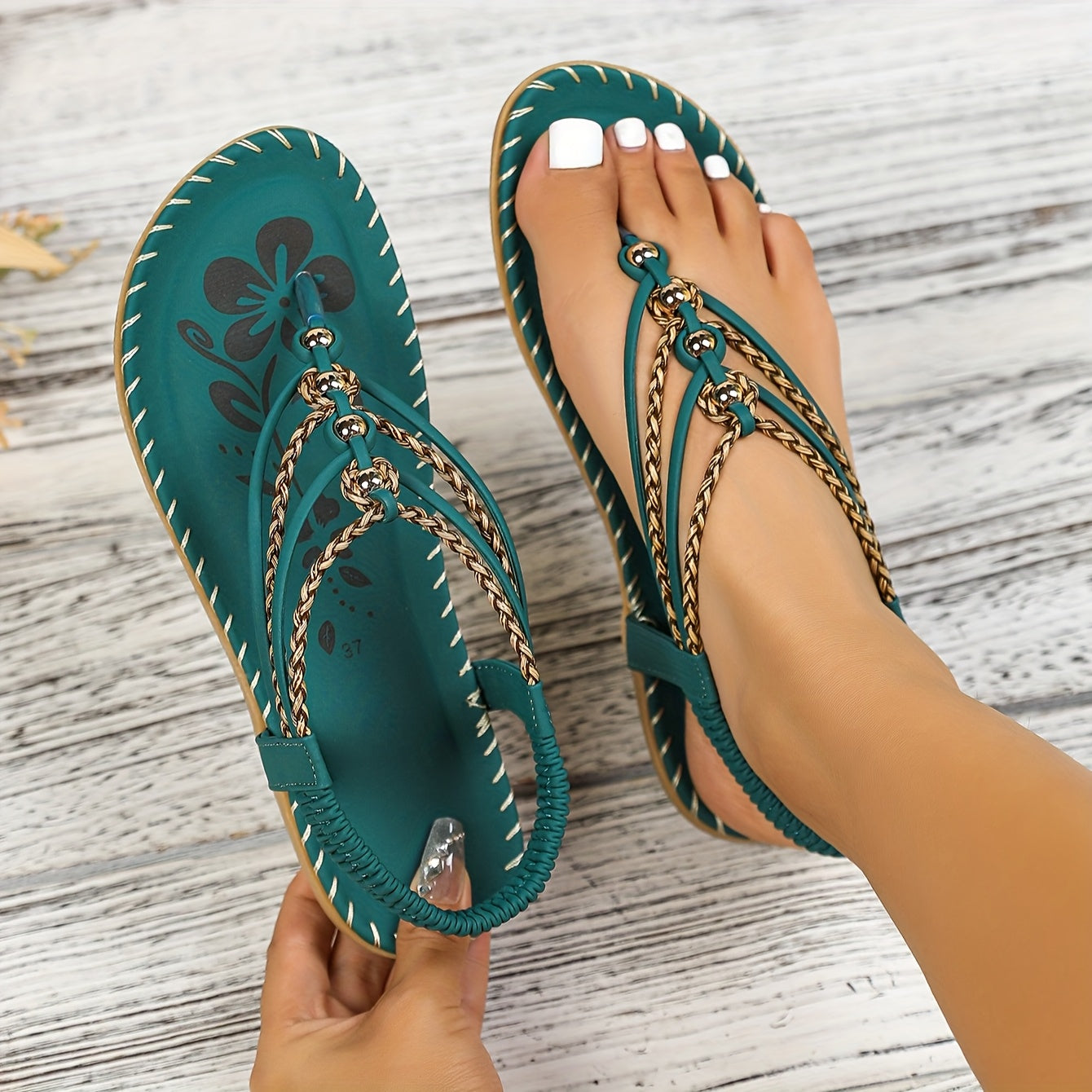 Women's Boho Flat Sandals Rhinestone Floral Open Toe Strappy Summer Brown